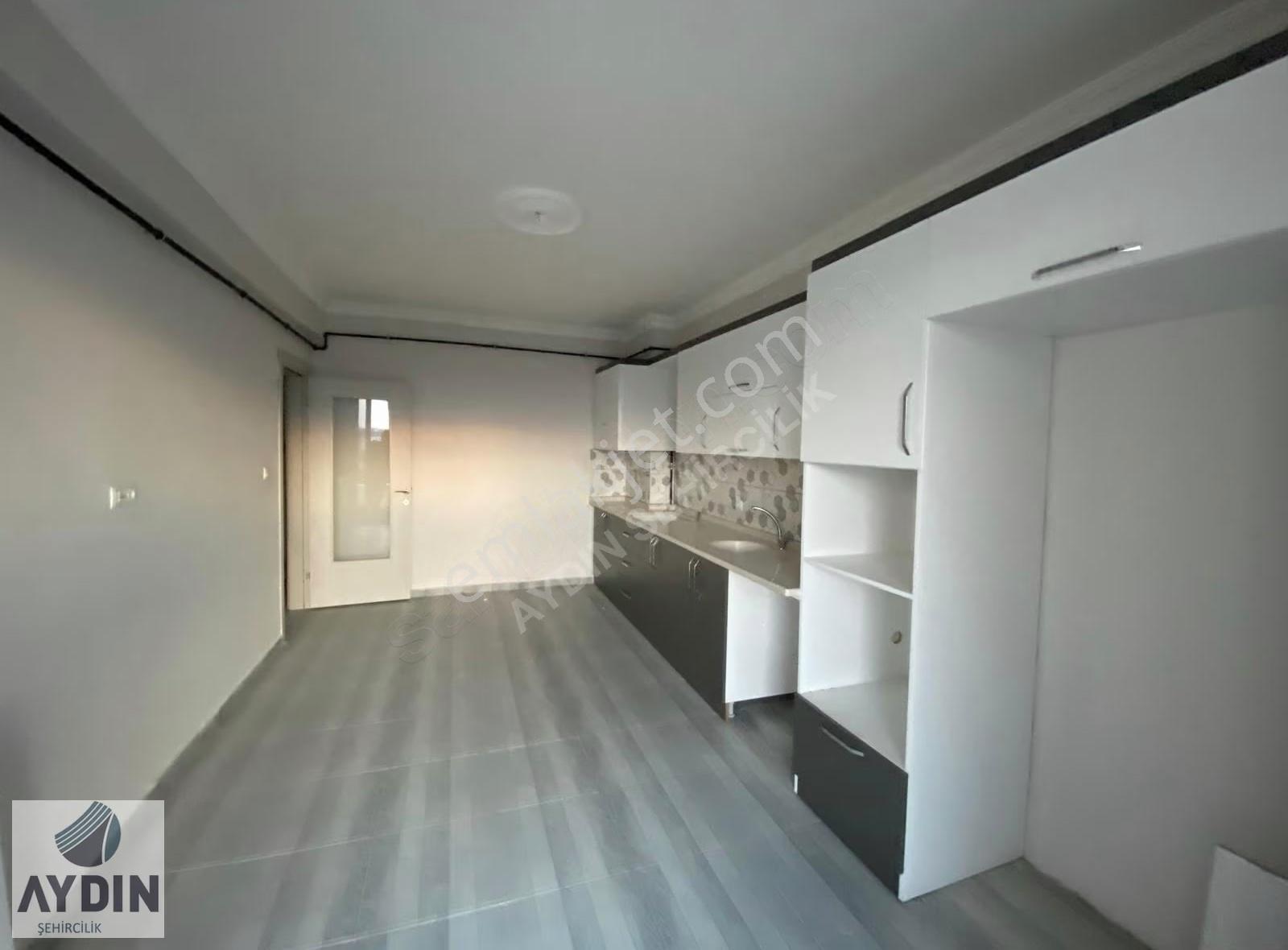 Aydın Satıyordan Hastaneye Yakın Lüx Geniş 165m2 2+1 Daire - Görsel 12