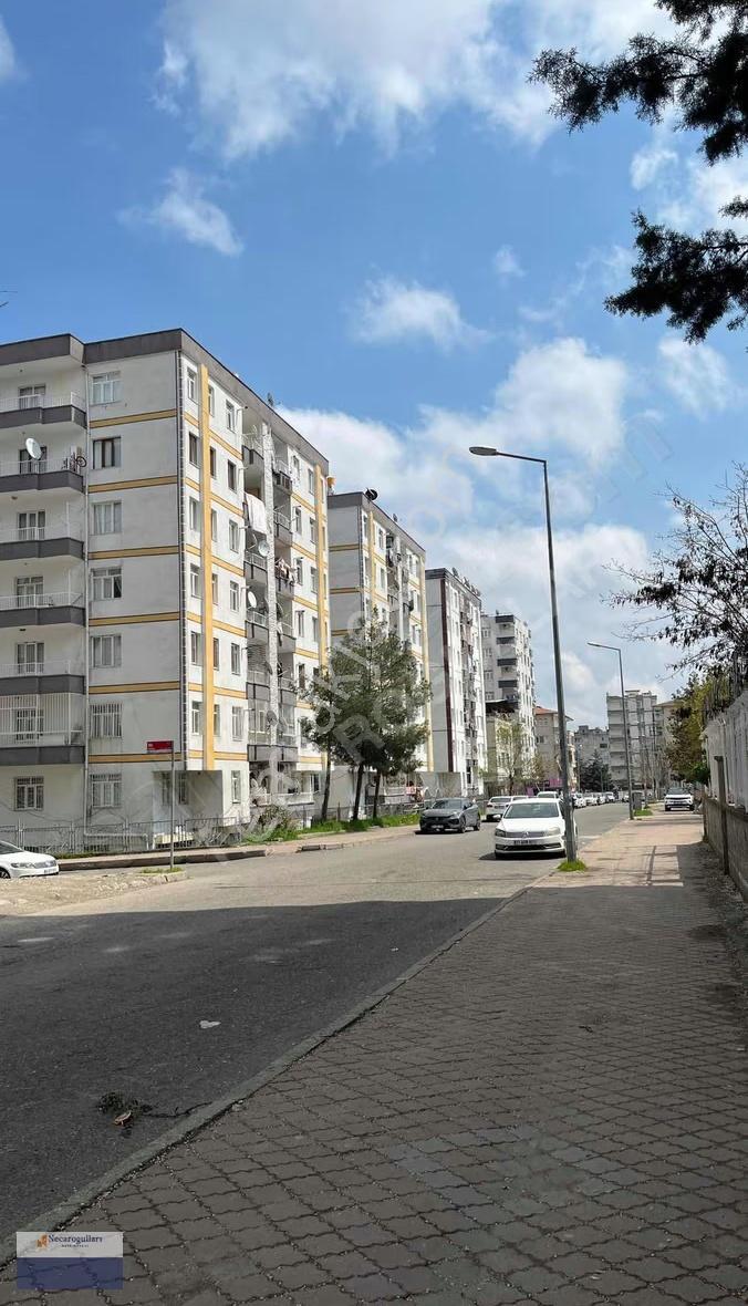 Necaroğullarından Huzurevleri Üç Bloklu Site Krediye Uygun 3+1 - Görsel 2