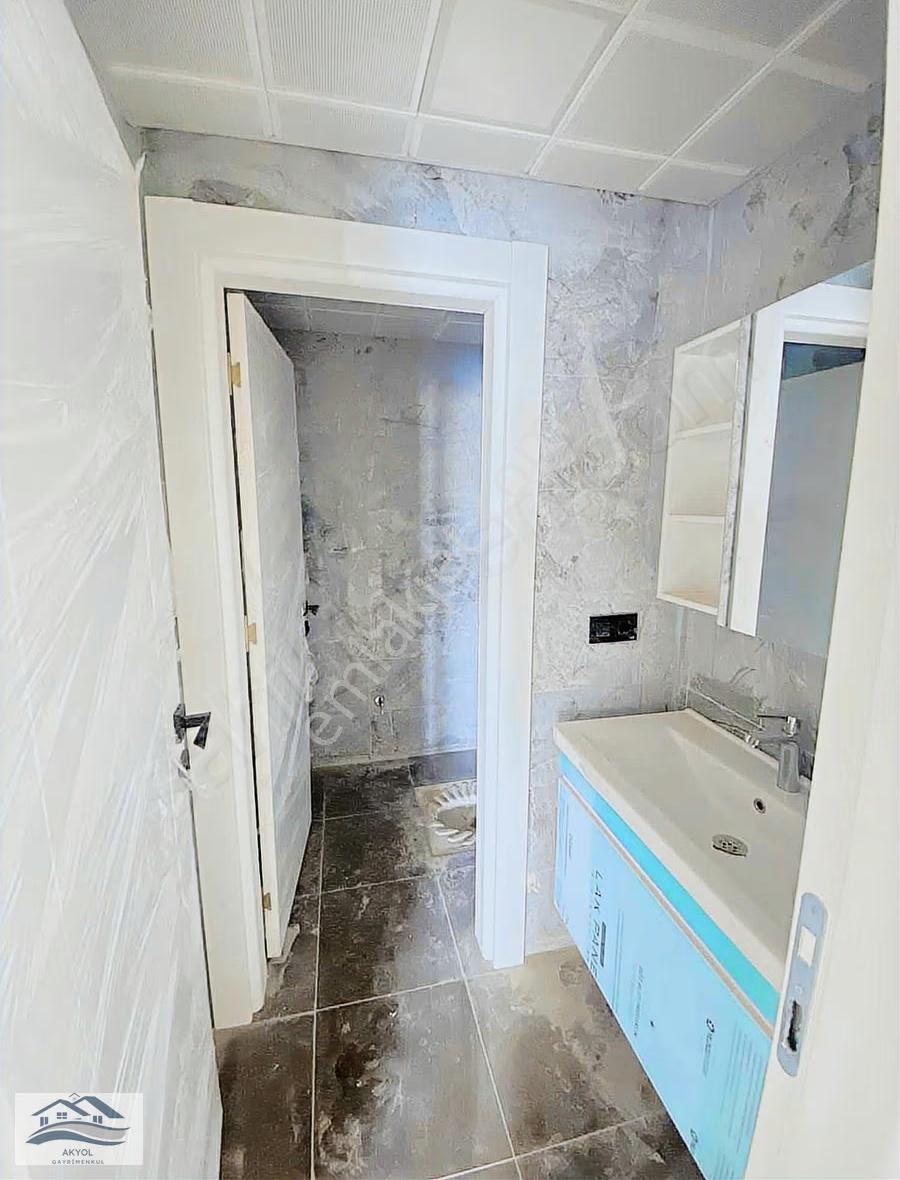 Doktorlar Sitesi Satılık 3+1 Açık Cepheli Daire. - Görsel 16