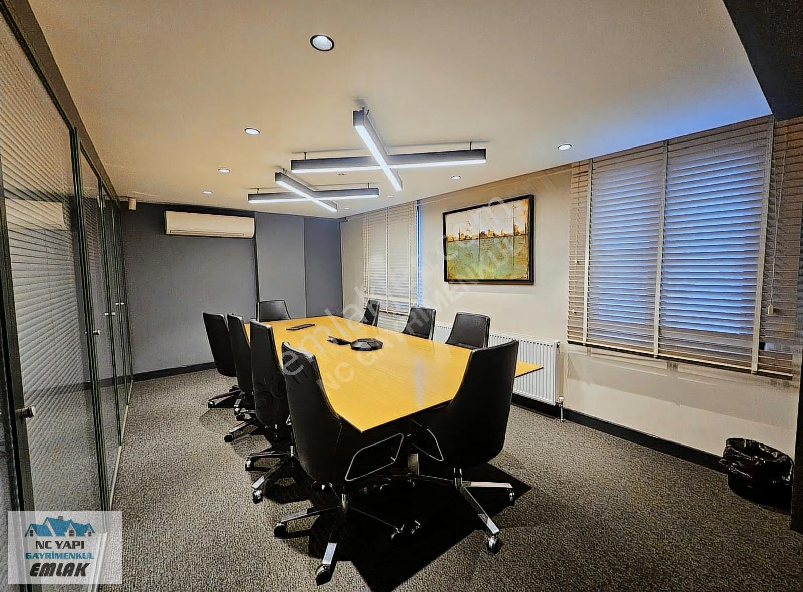 Fatih Aksarayda Kiralık 1500 M² Full Eşyalı Prestijli Dukkan - Görsel 19