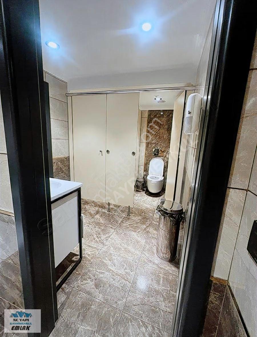 Fatih Aksarayda Kiralık 1500 M² Full Eşyalı Prestijli Dukkan - Görsel 21