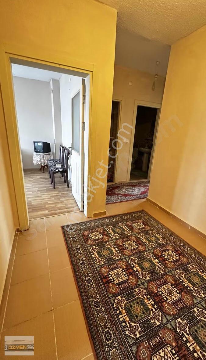 Karasu Aziziye'de Eşyalı 2+1 Satılık Daire (85m²) - Görsel 7