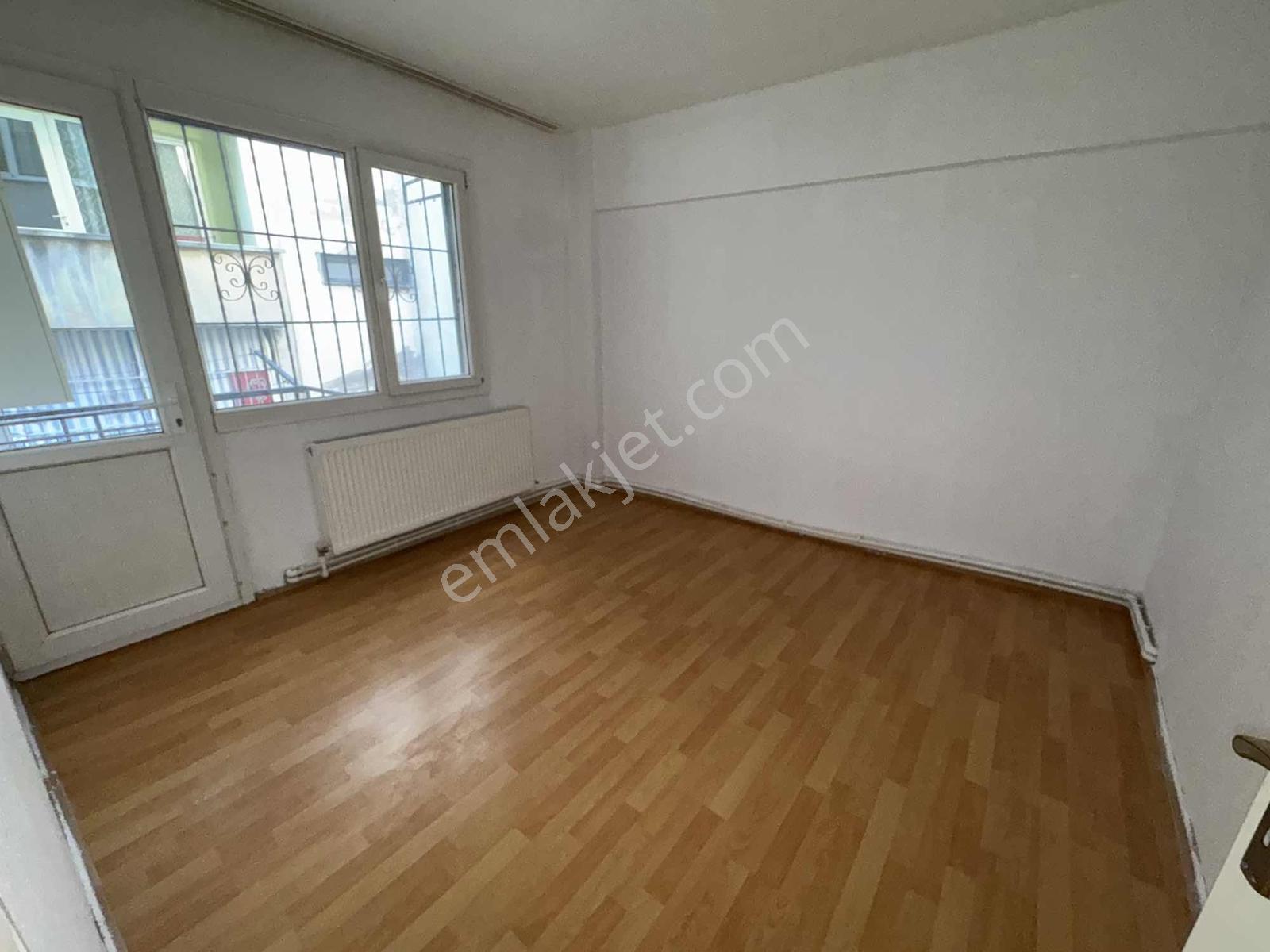 Türker Emlak3+1 120m2 Merkez Cami Yakını Çift Wc Doğalgaz - Görsel 12