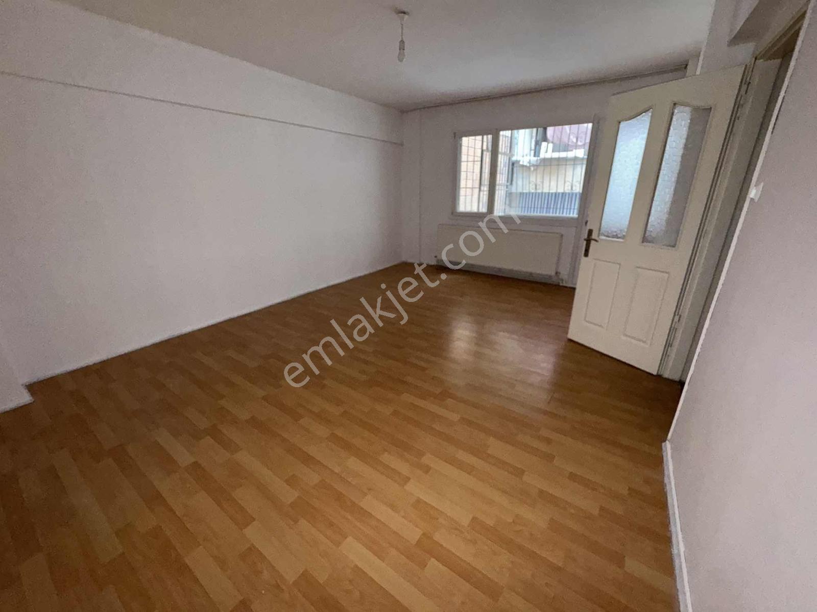 Türker Emlak3+1 120m2 Merkez Cami Yakını Çift Wc Doğalgaz - Görsel 9