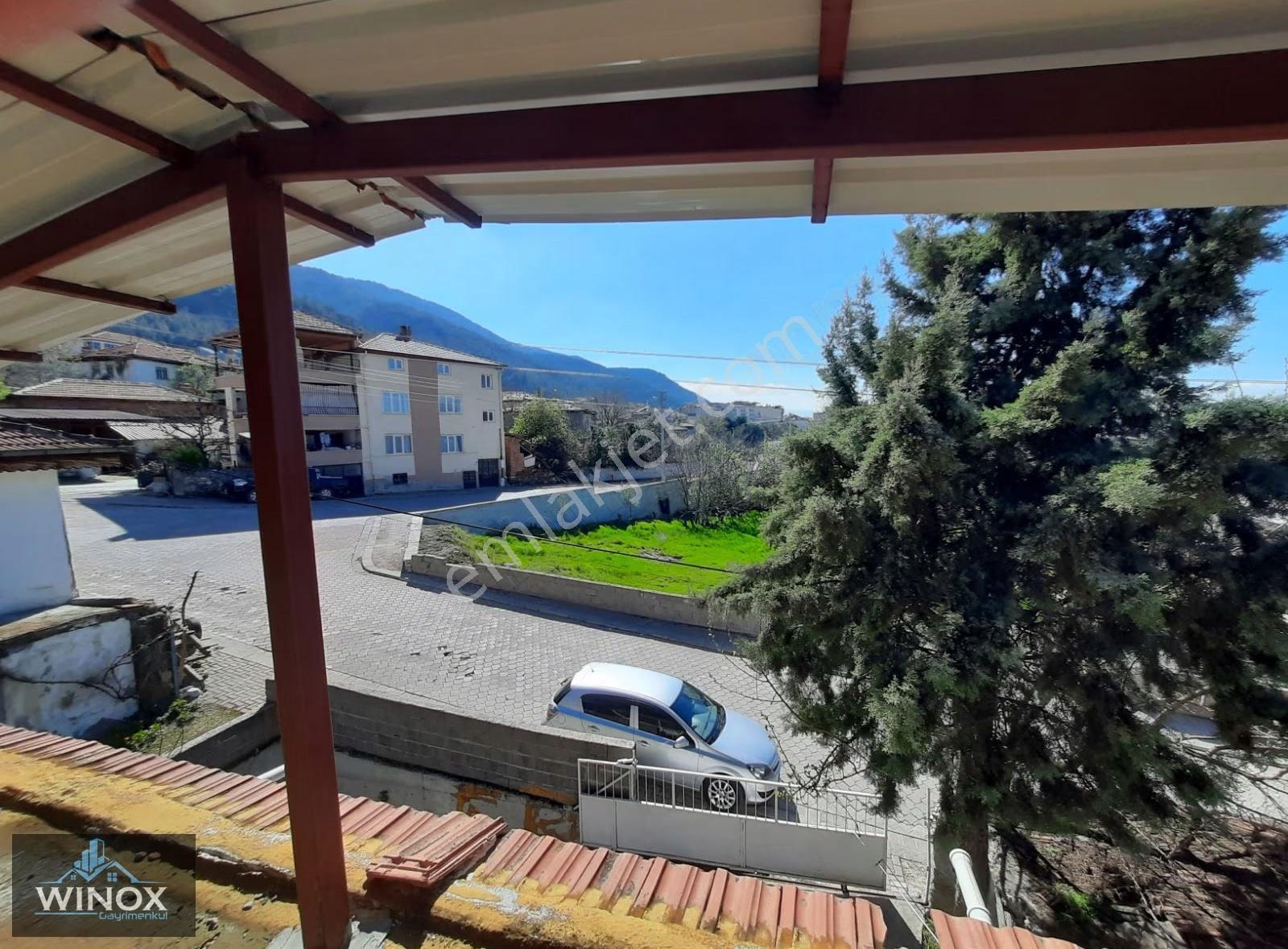 Honaz Merkezde Satılık 2 Katlı Müstakil Ev - Görsel 6