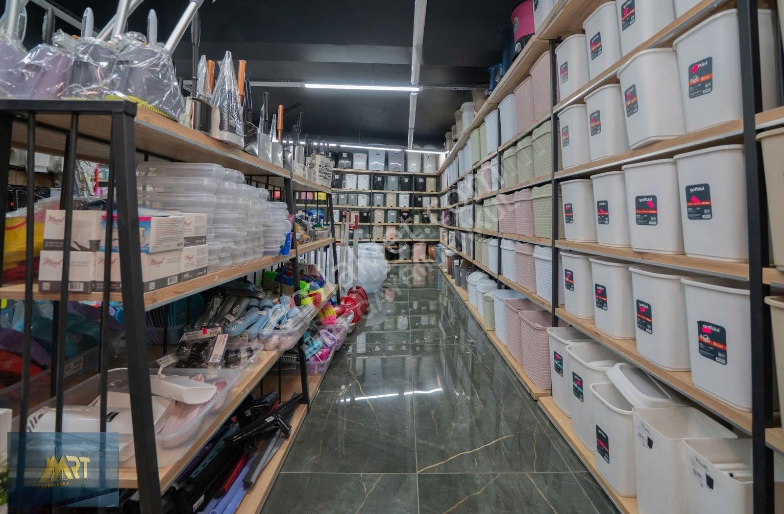 Bağdat Caddesi İşlek Konumda Hazır Kiracılı Yatırımlık Dükkan - Görsel 2