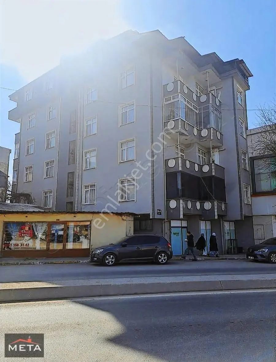 Yusuftan Orhanlı Mh.cadde Üzerinde İçi Sıfır Yapılı 2+1 Lüks Dai
