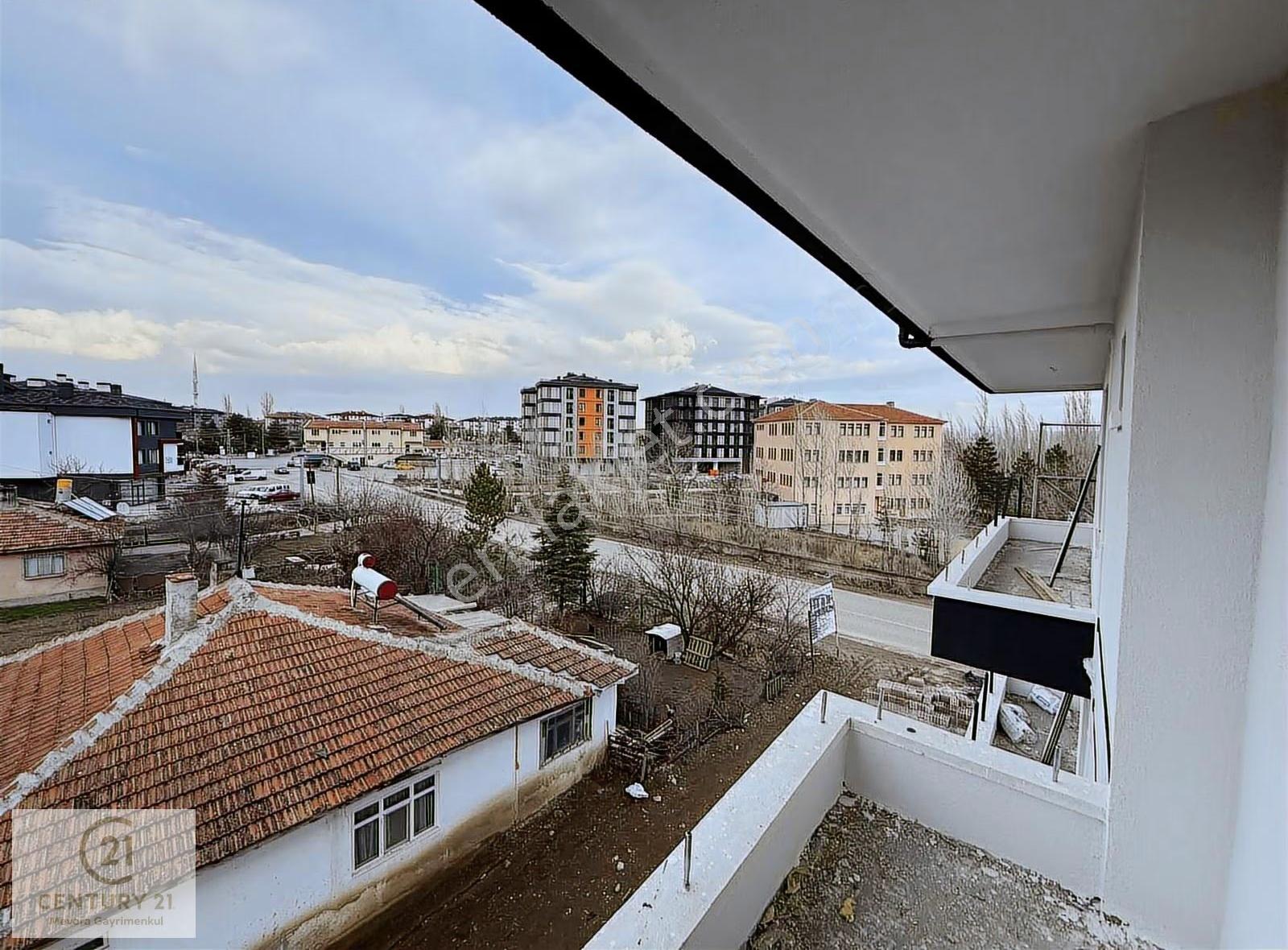 Merkezi Konumda Dumlıpınar Üni Yakını Katta 1+1 Takaslı - Görsel 9