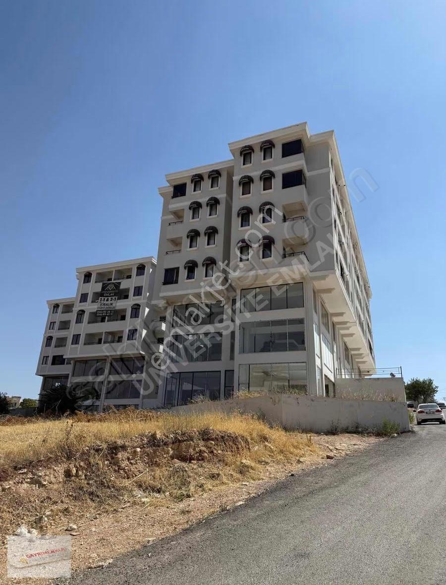Üniversite Emlaktan Hpn Rezidansta Satılık 1+1 Stüdyo Daire