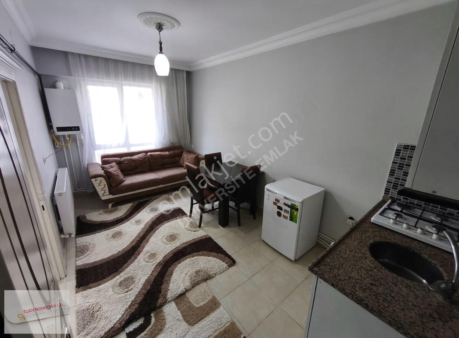 Üniversite Emlkatan Merkezi Konumda Kiralık 1+1 Stüdyo Daire!!!! - Görsel 2