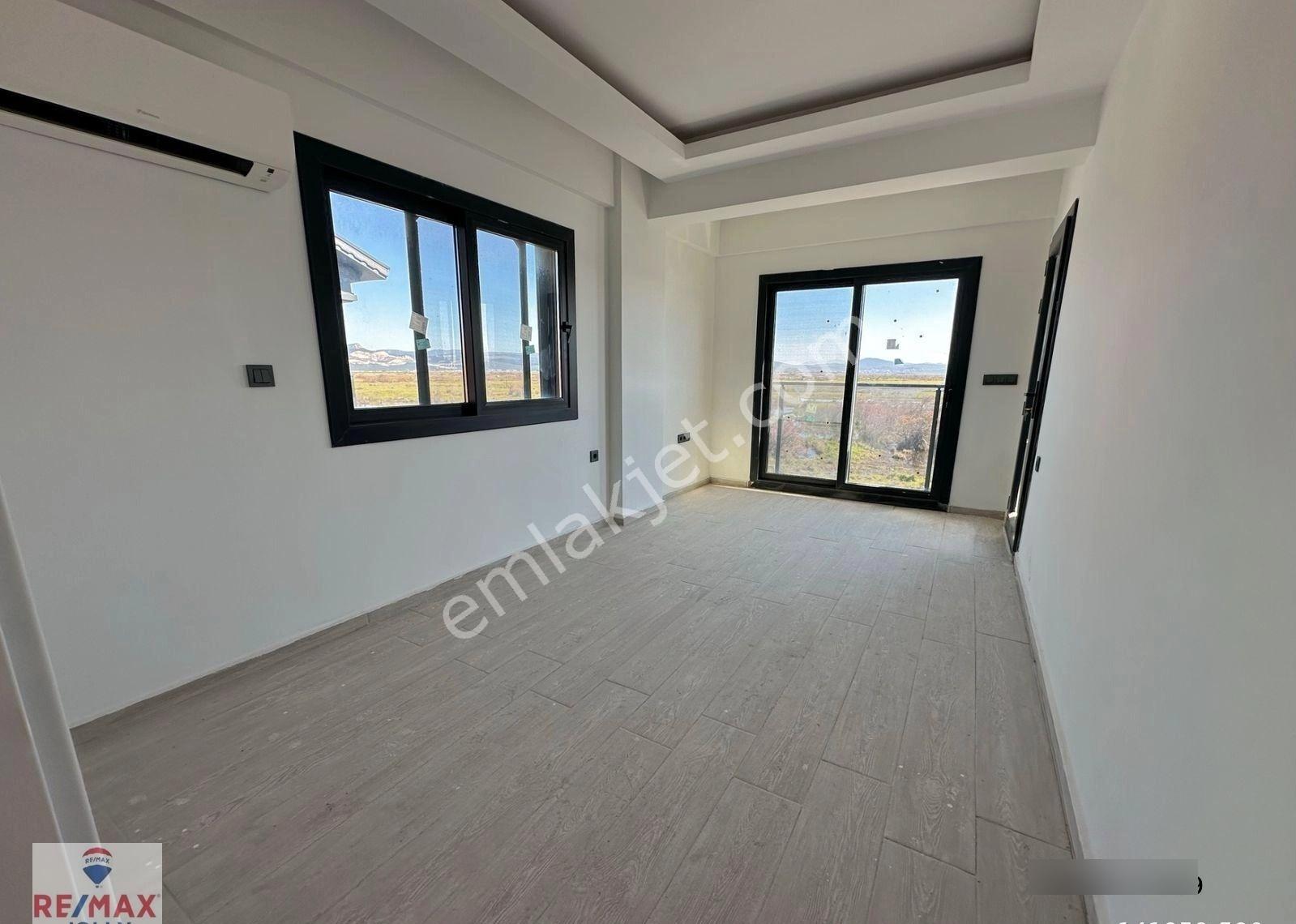 Çandarlı’da Özel Tasarım Lüks Villa - Görsel 16