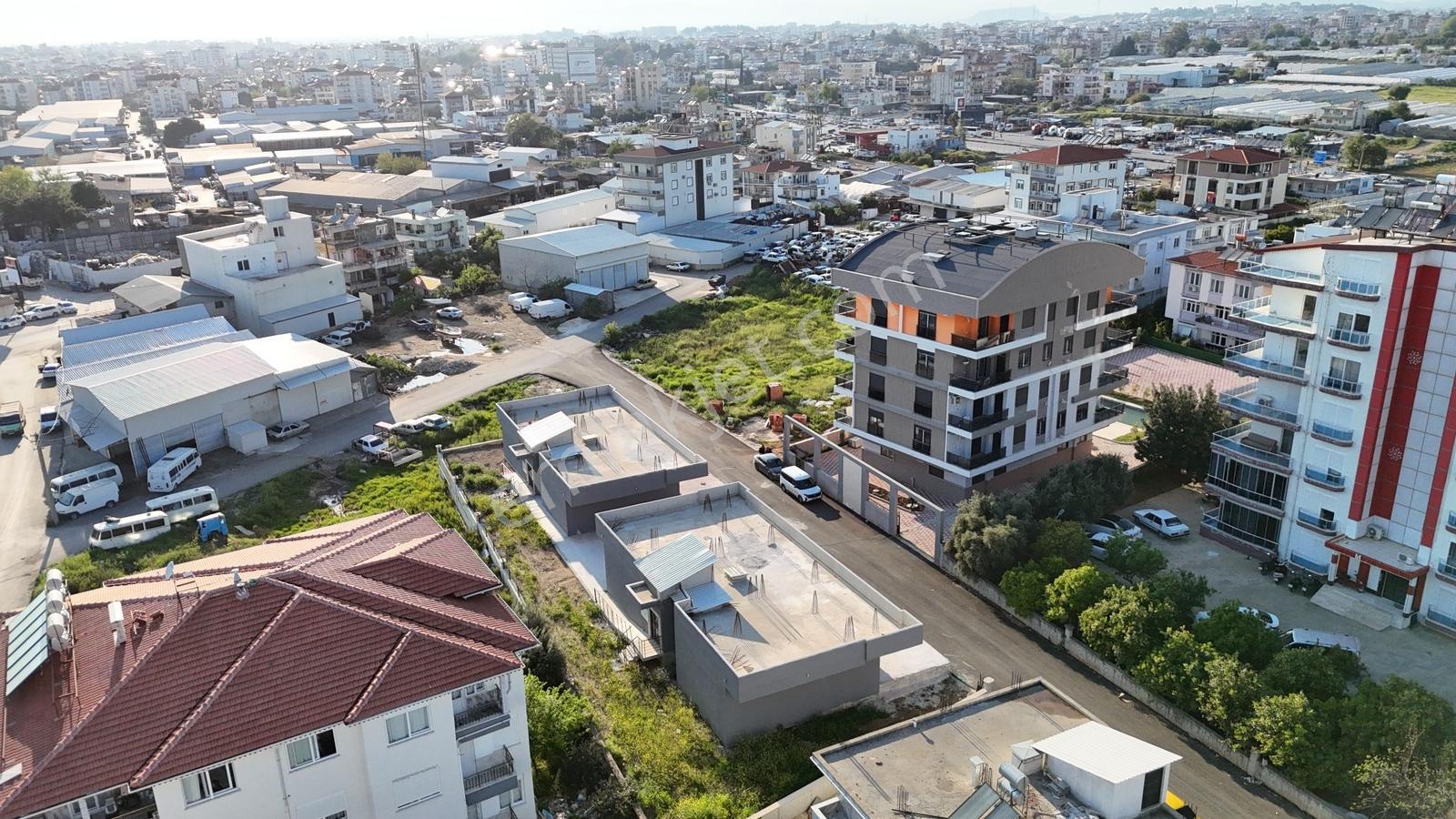 Antalya Serik Sanayi Sitesinde 4 Adet 65 M² Dükkan / Depo - Görsel 3