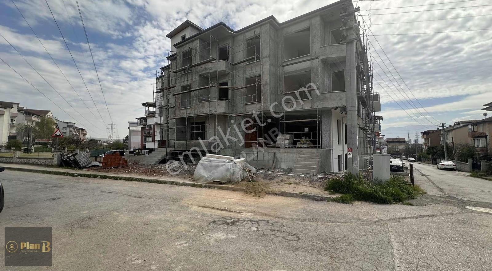 Boğazova Yakın Mesafede Geniş Ve Prestijli Satılık Dükkan - Görsel 21