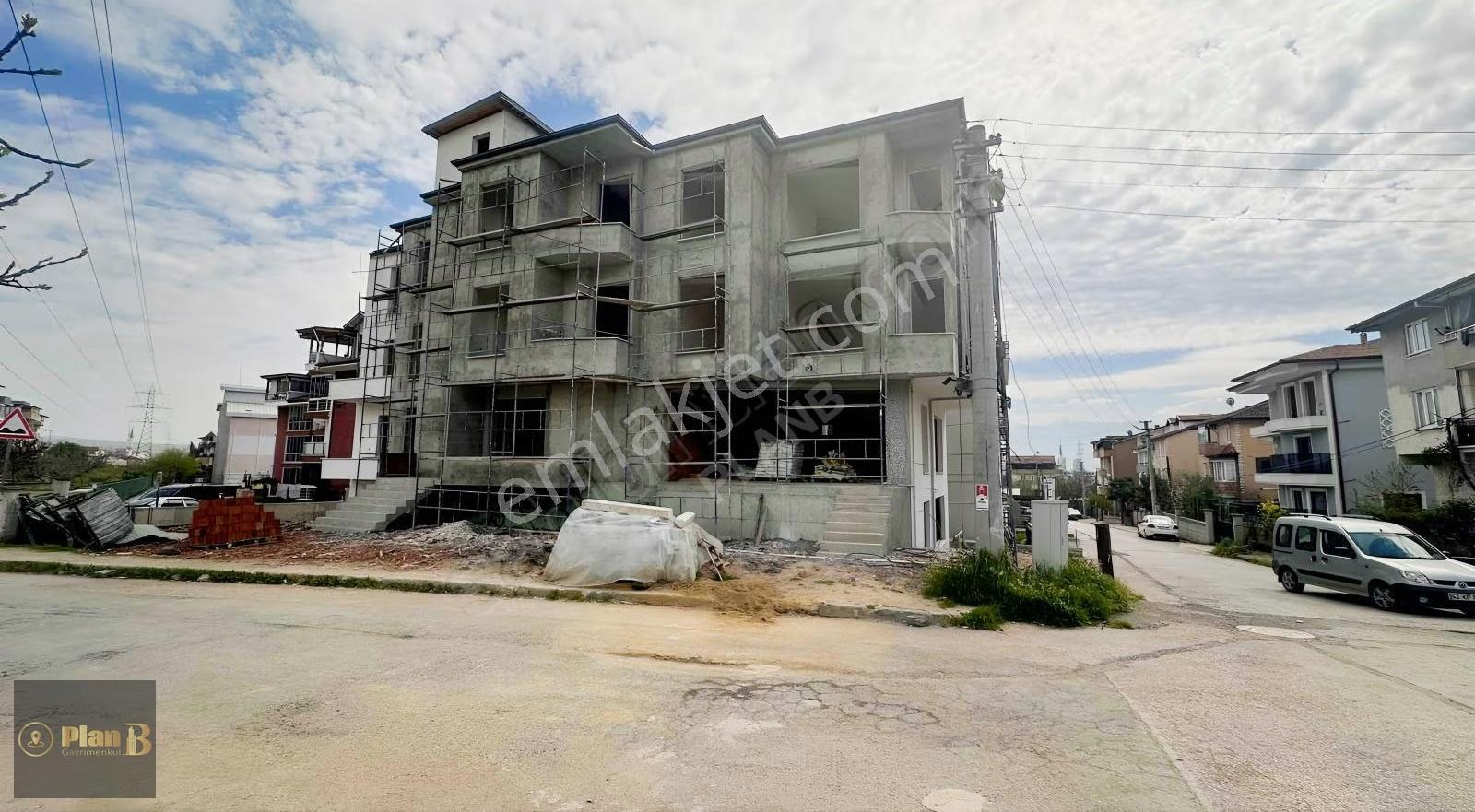 Boğazova Yakın Mesafede Geniş Ve Prestijli Satılık Dükkan - Görsel 3
