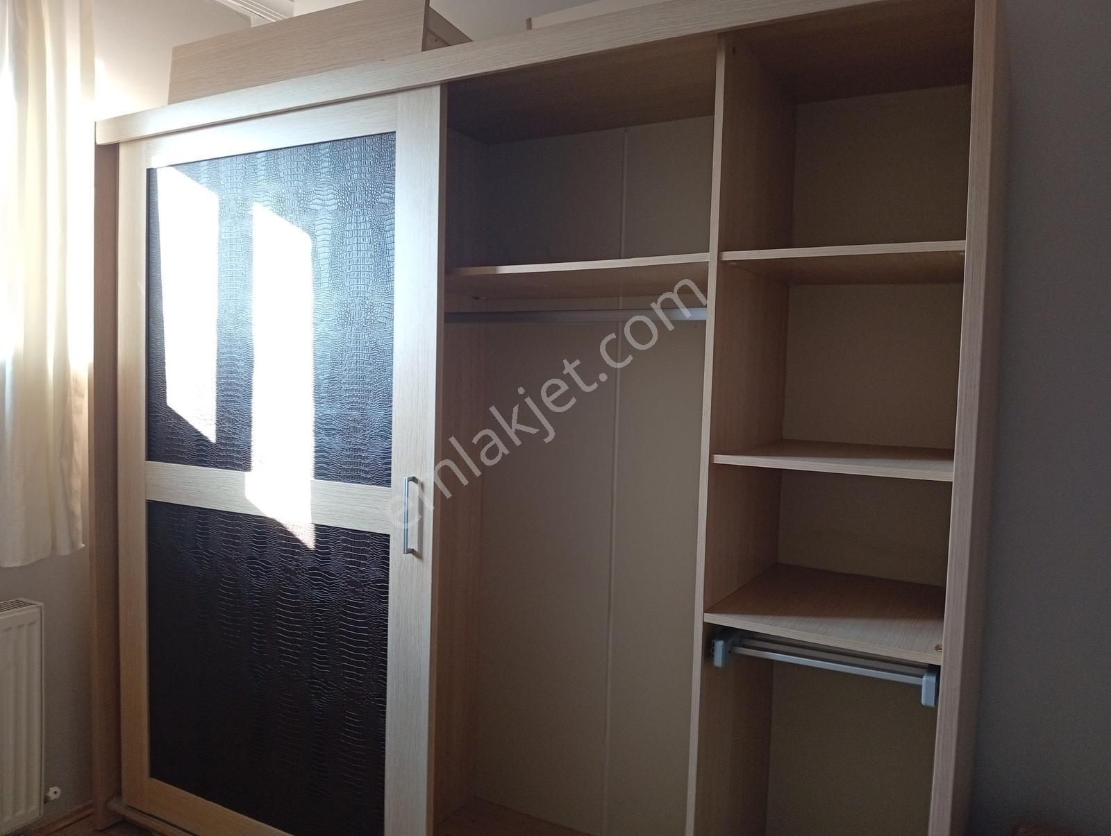 Sarıcapaşa Mah. De Bulgar Konsolosluğu Arkası Kiralık Eşyalı 1+1 - Görsel 3