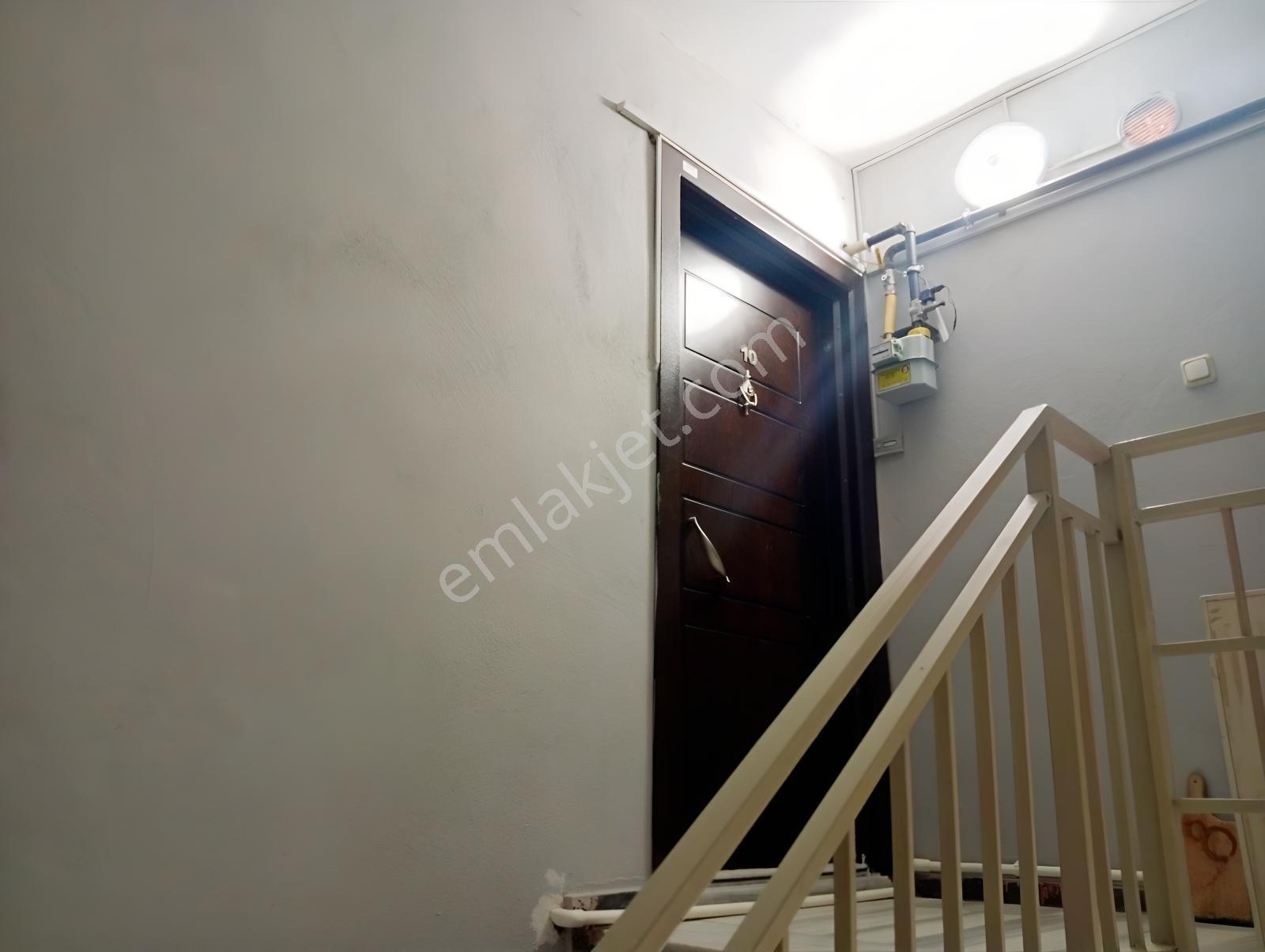 Sarıcapaşa Mah. De Bulgar Konsolosluğu Arkası Kiralık Eşyalı 1+1 - Görsel 8