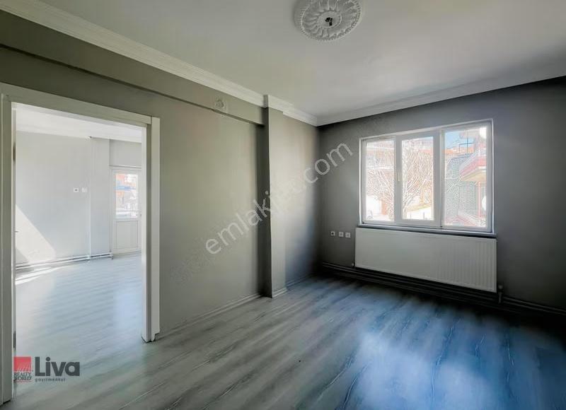 Rw Liva Dan Balıkesir 2. Sakarya Mh. Beşyol Ağzında Ferah Daire - Görsel 16
