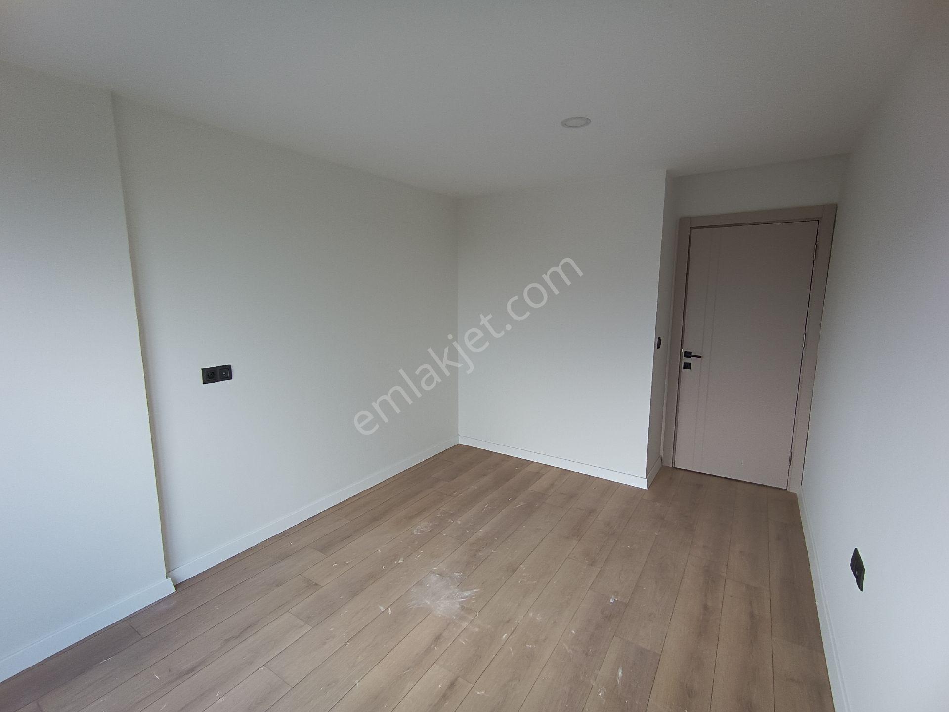 👉 Baraj’da Havuzlu Sitede Yerden Isıtmalı 1+1 Daire - Görsel 5