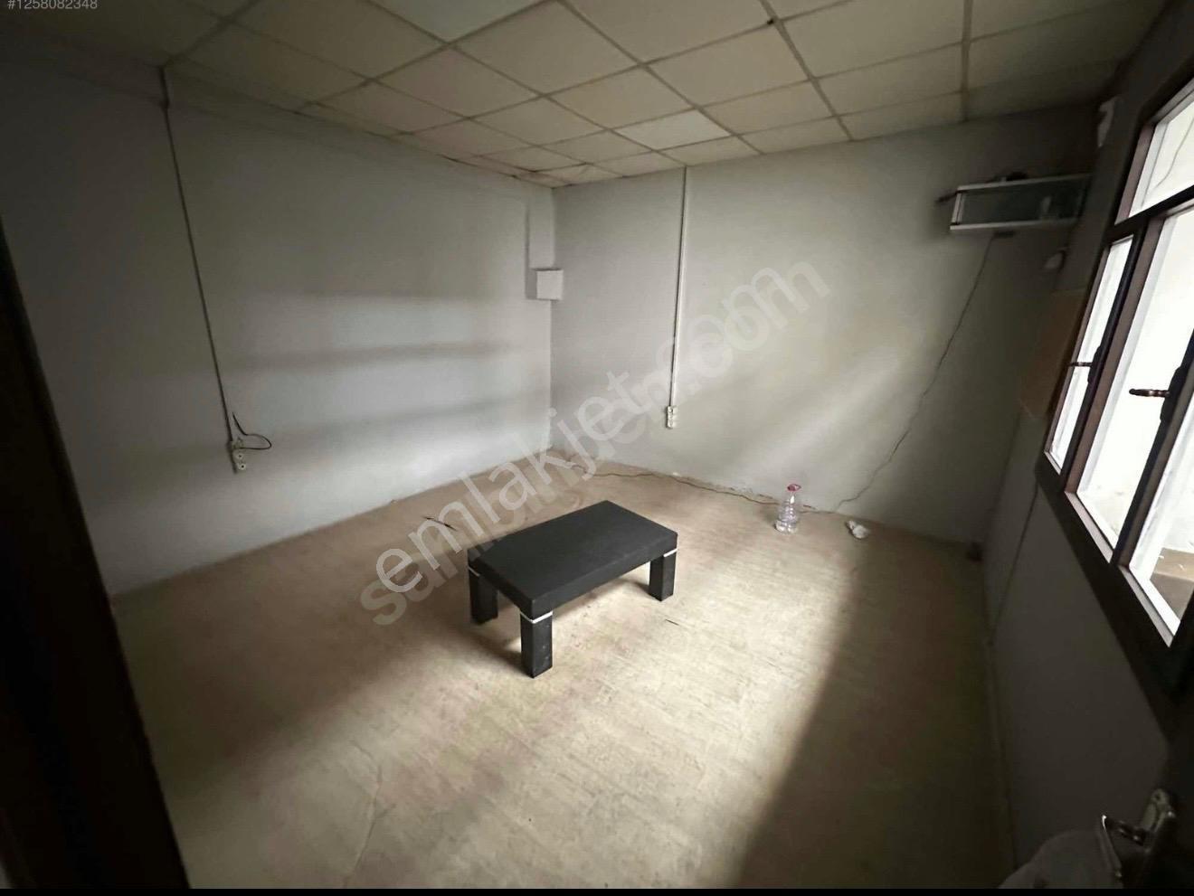 Ostimde Her İşe Uygun Vinçli Kiralık Dükkan - Görsel 3