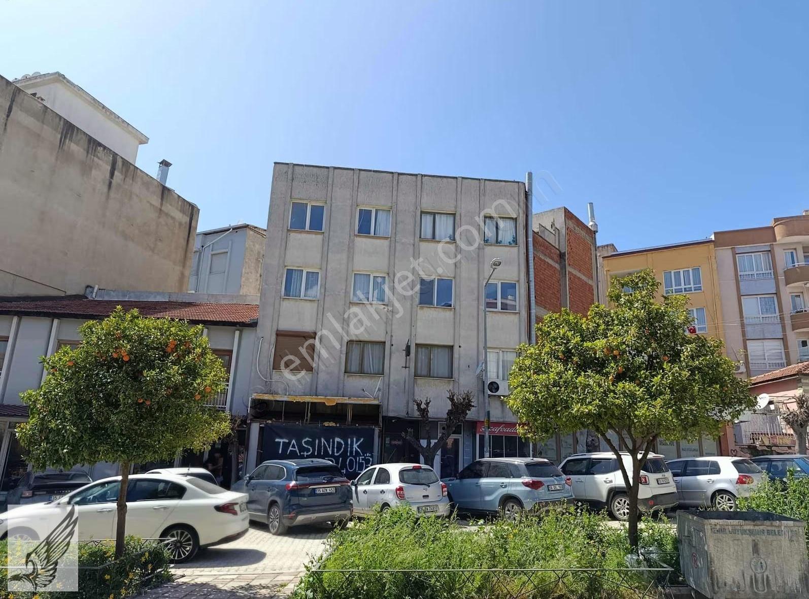 Çarşı Merkezde Çift Sulu Bacalı İşyeri