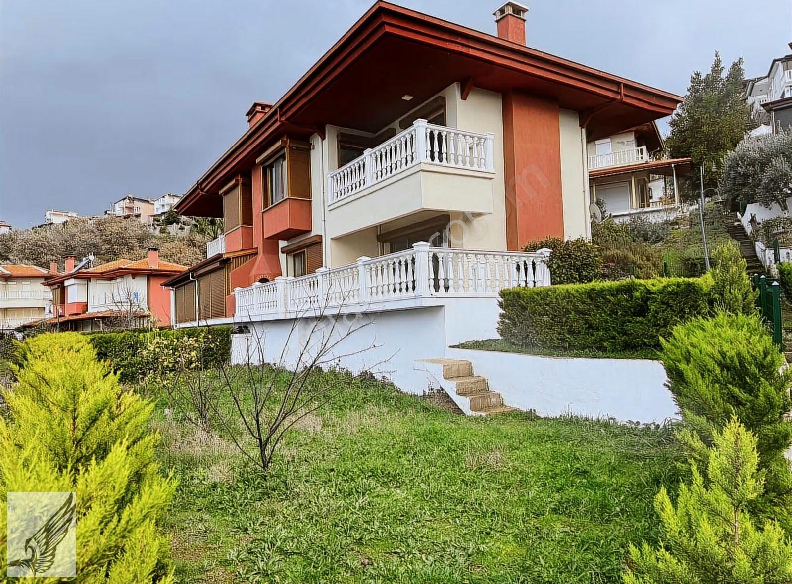 Denize Sıfır Esenyalı Tatil Sitesi Yüzme Havuzlu Fırsat Yazlık - Görsel 22