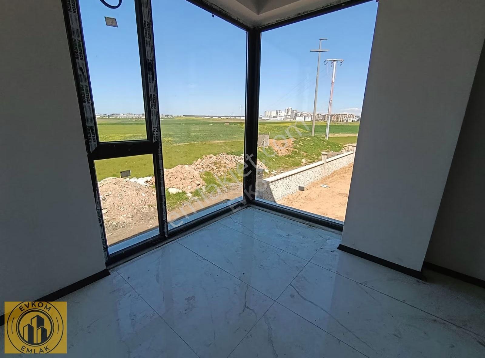 Havuzlar Havuzlu Site İçinde Konforlu Daire - Görsel 4