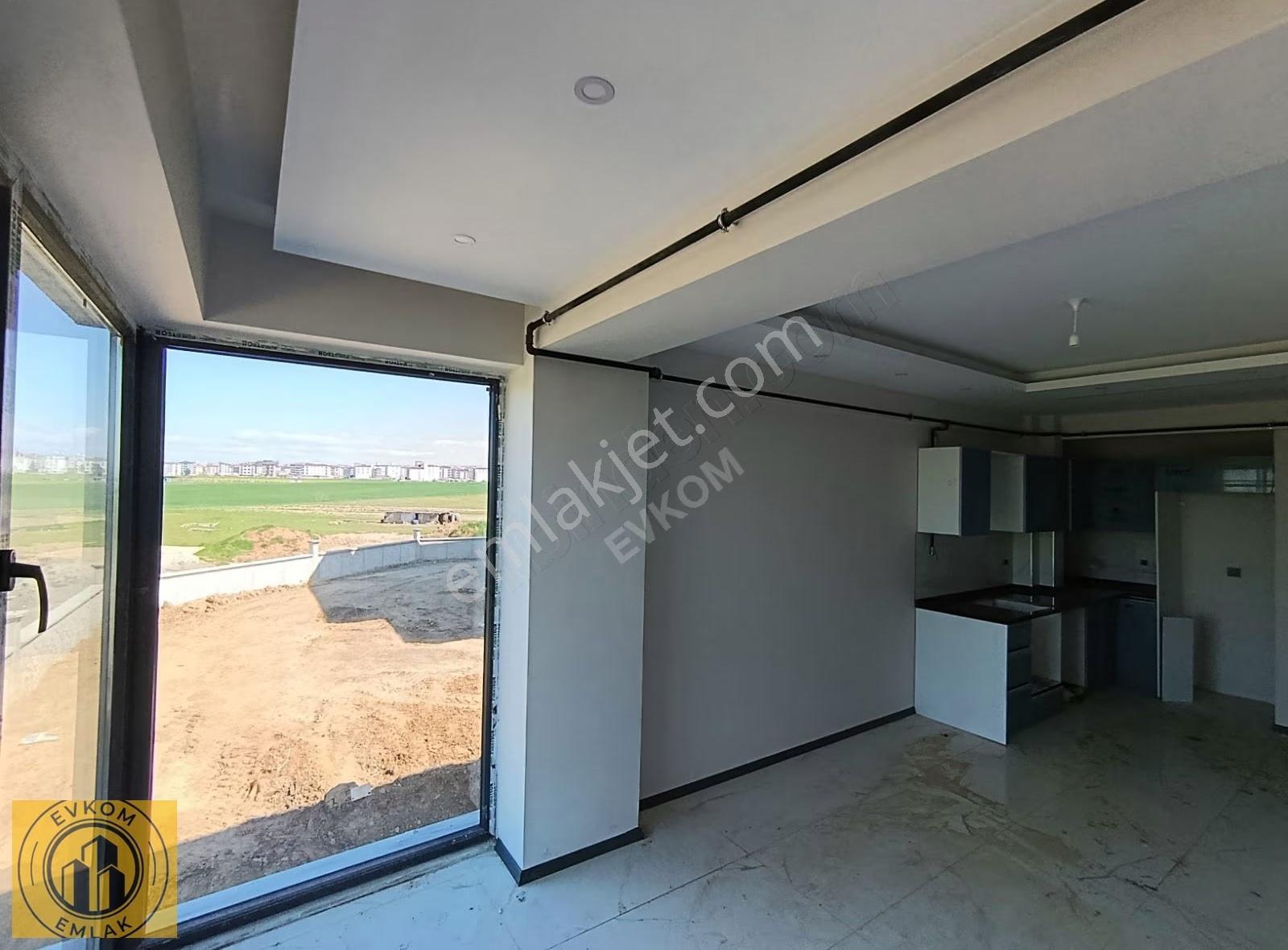 Havuzlar Havuzlu Site İçinde Konforlu Daire - Görsel 6