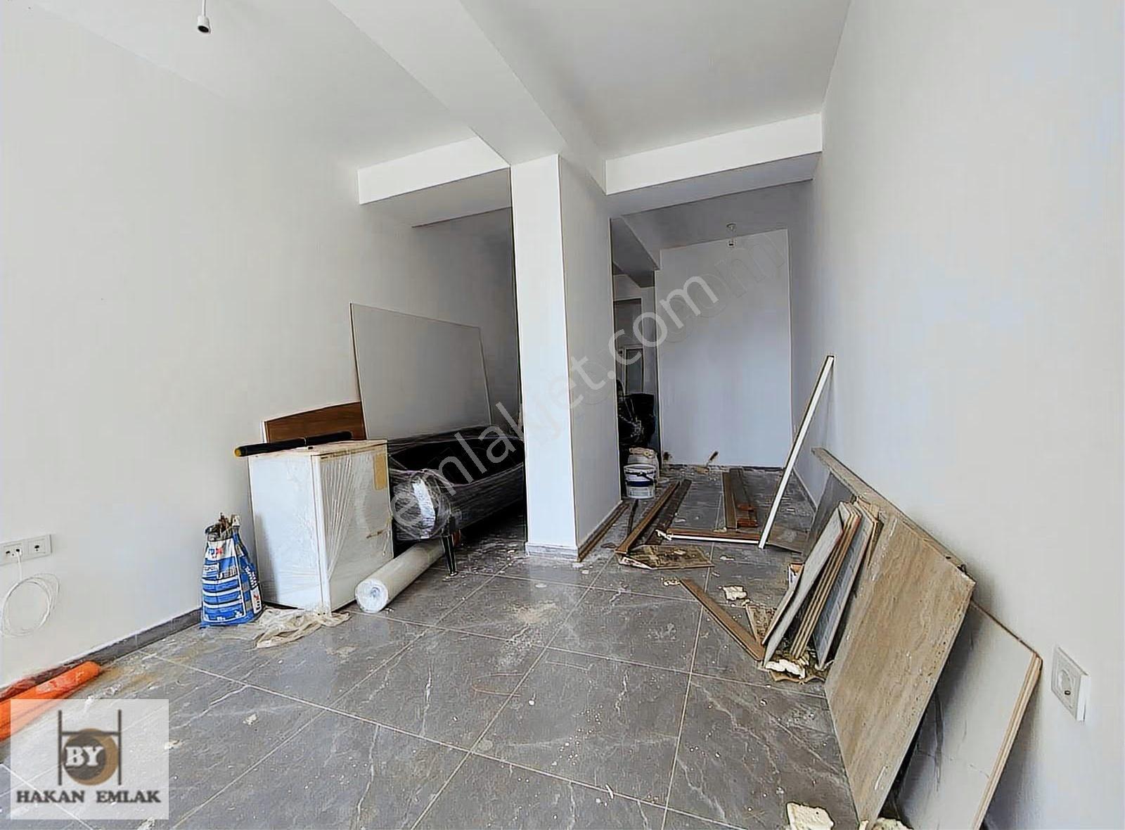 952-merter'de Satılık Sıfır Dükkan - 56m² - Metroya Yakın - Görsel 6