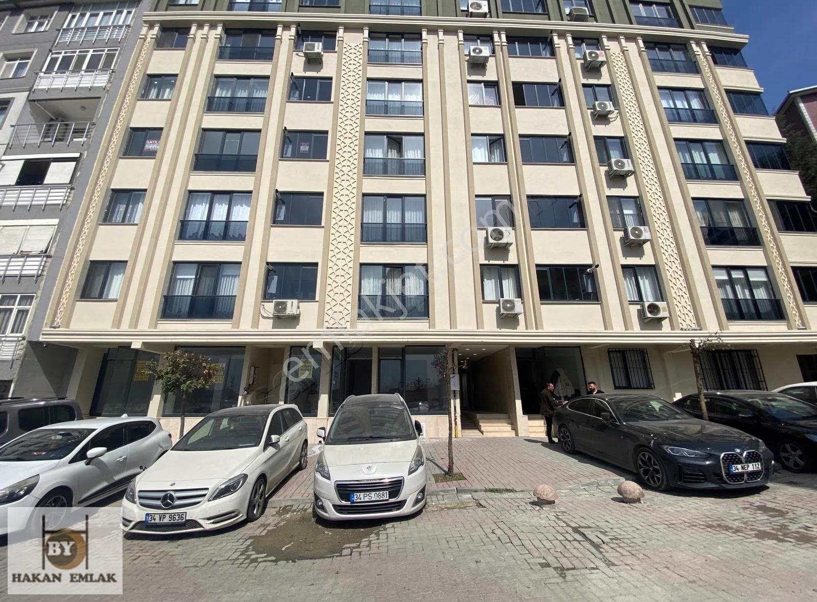 952-merter'de Satılık Sıfır Dükkan - 56m² - Metroya Yakın