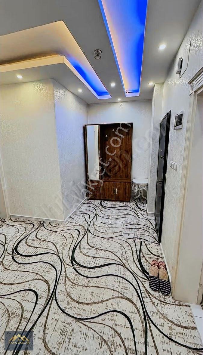 60. Yıl Mah. Satılık 2+1 Geniş Daire Dipten Kapılı Kapısı Ayrı - Görsel 12