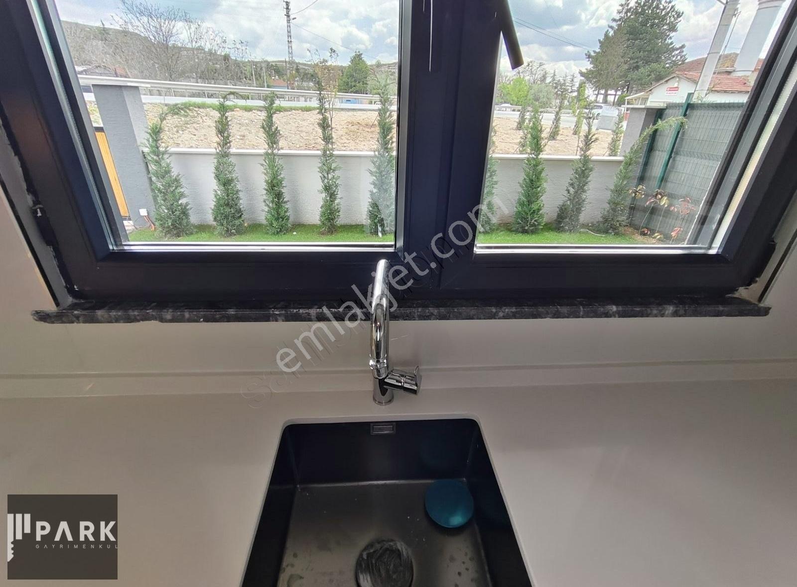 Park Gayrimenkulden Site İçerisi Satılık (150 M2 Bahçeli) Villa - Görsel 12