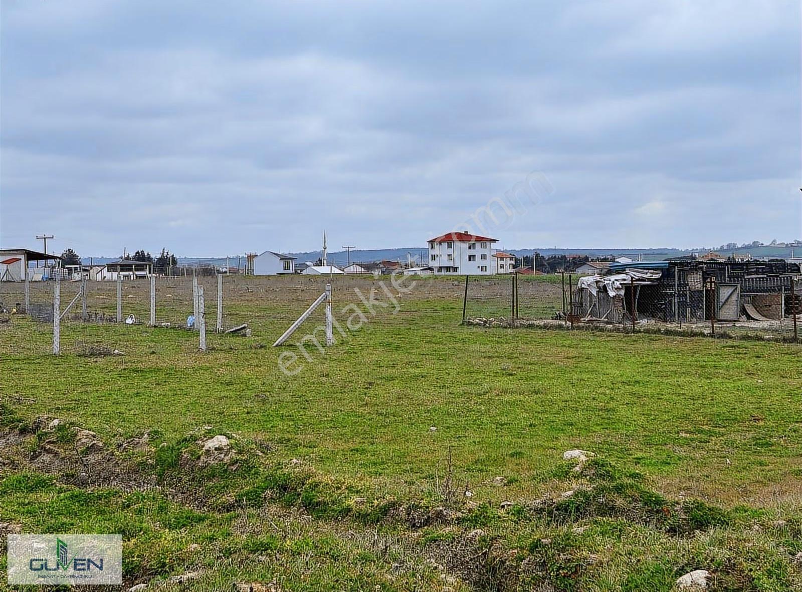 Güven'den Saray'da 300m² İmarlı Tek Tapu Arsa Tel İle Çevrili !! - Görsel 24