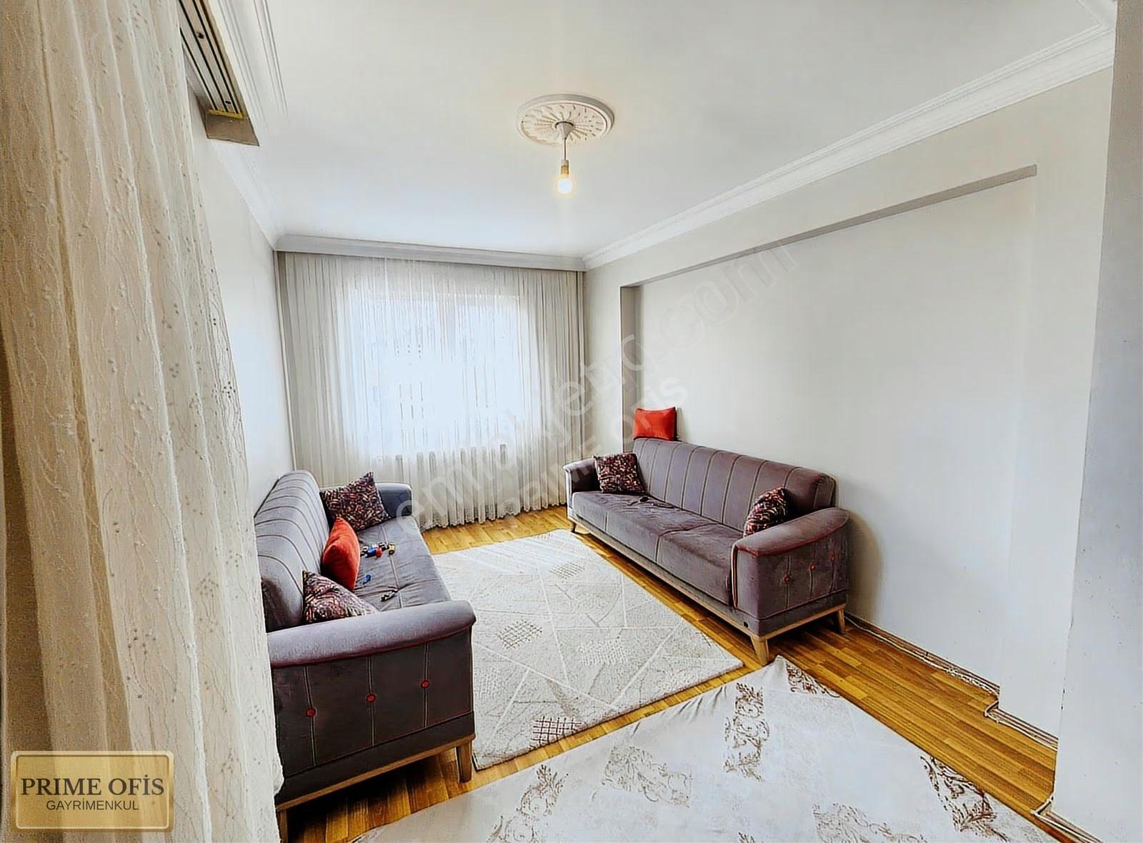 Estergon Cad Bağımsız 3+1 Manzaralı Güney Cephe - Görsel 24