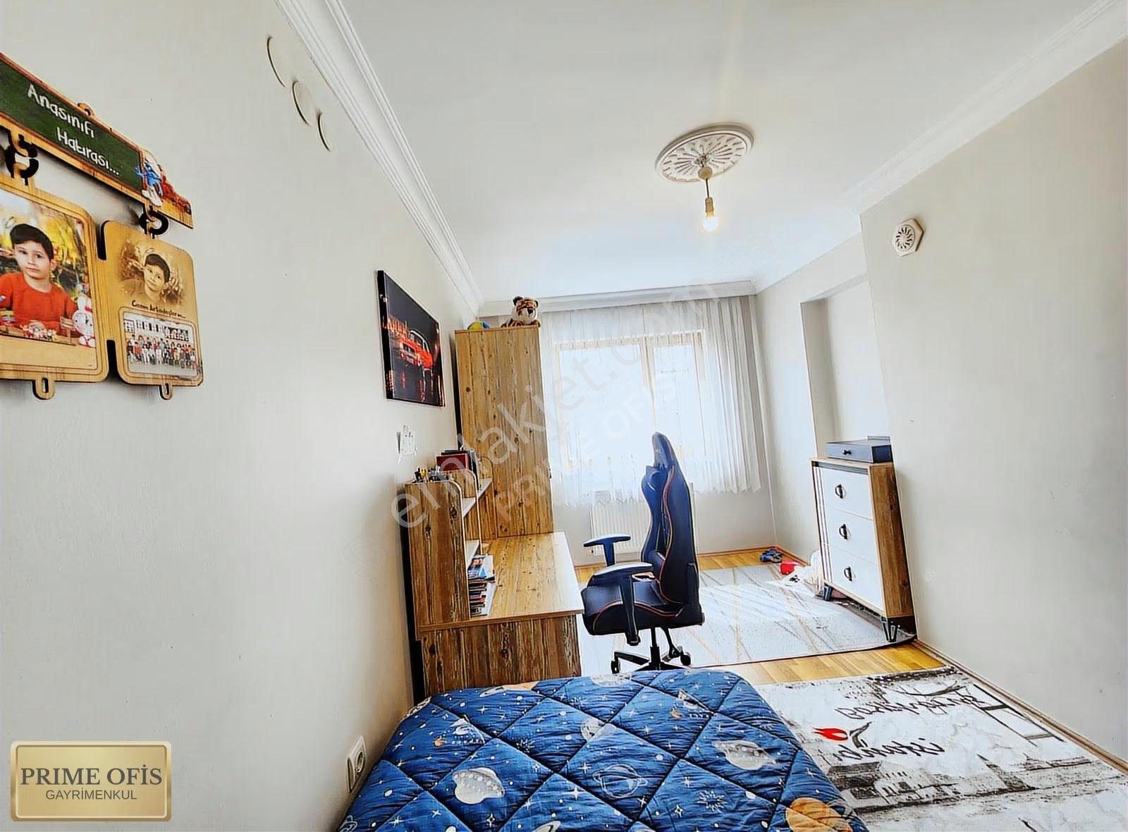 Estergon Cad Bağımsız 3+1 Manzaralı Güney Cephe - Görsel 15