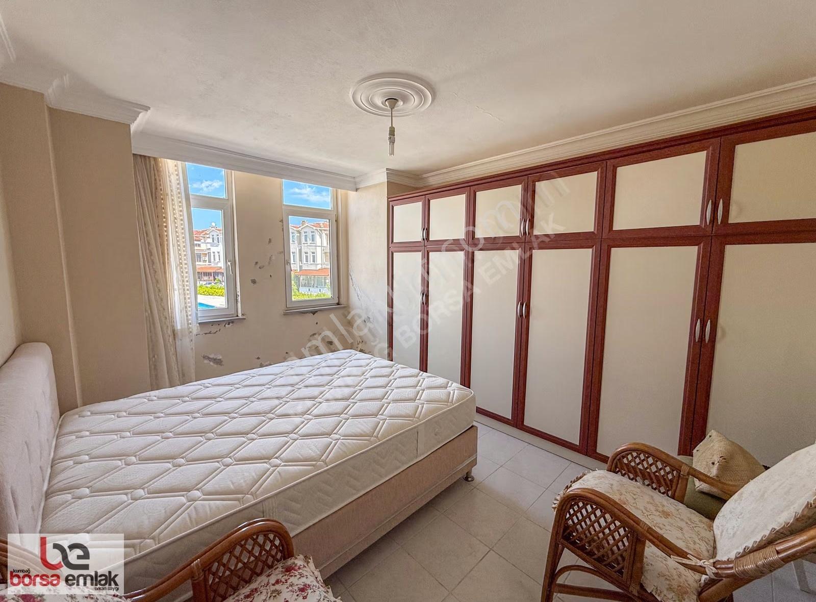 Kumbağ Denize 50 Mt Havuzlu Site İçinde Satılık Tripleks Villa - Görsel 31