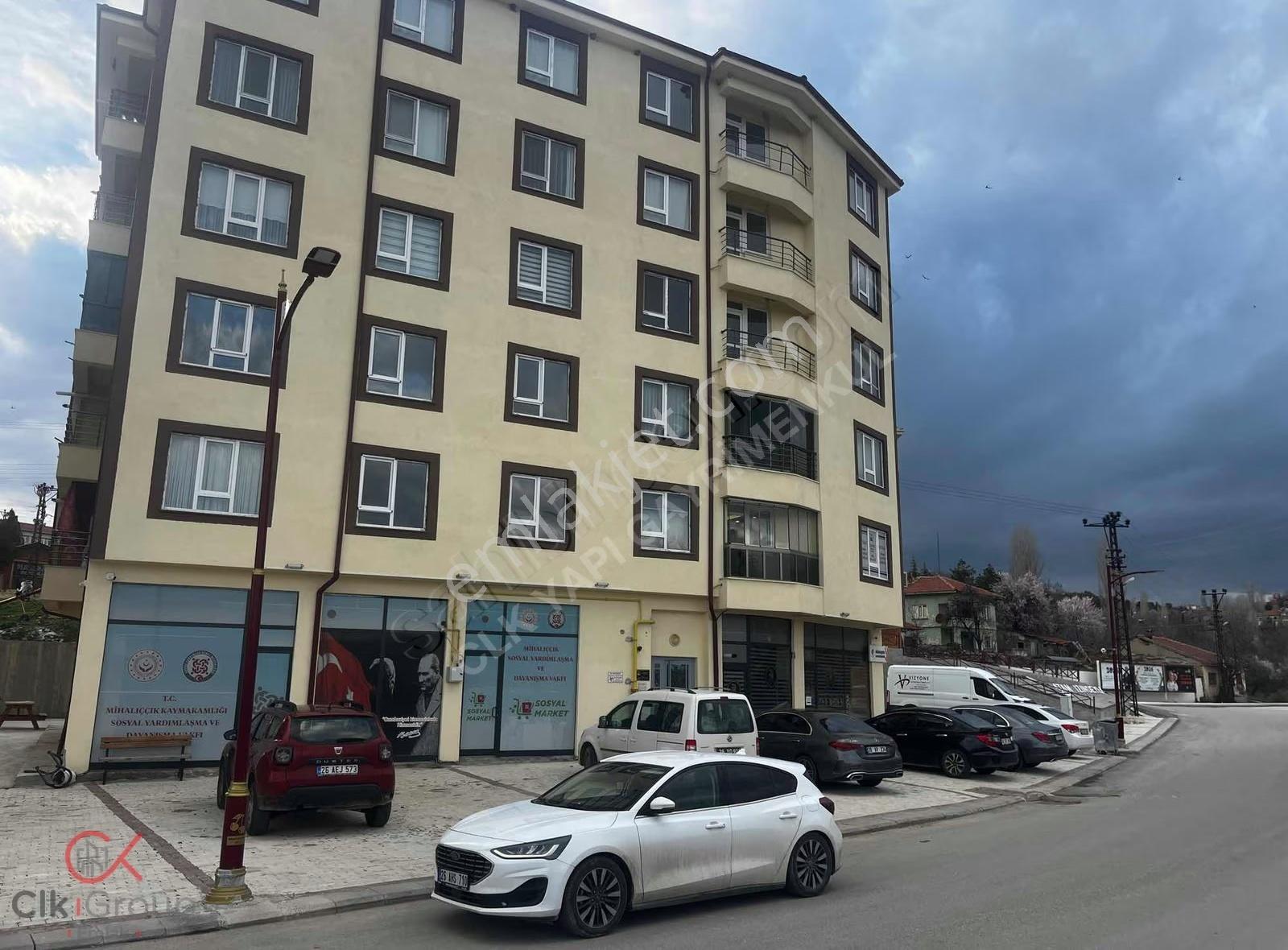 Clk Gm'den Camikebir'de Satılık Kaymakamlık Kiracılı Dükkan