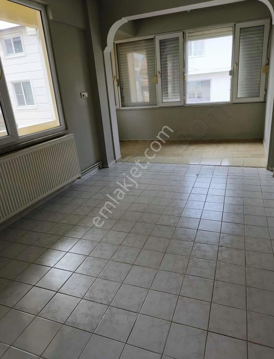 Akçay Köşemden Denize 300 Metre 3+1 Müstakil Kiralık Ev - Görsel 19