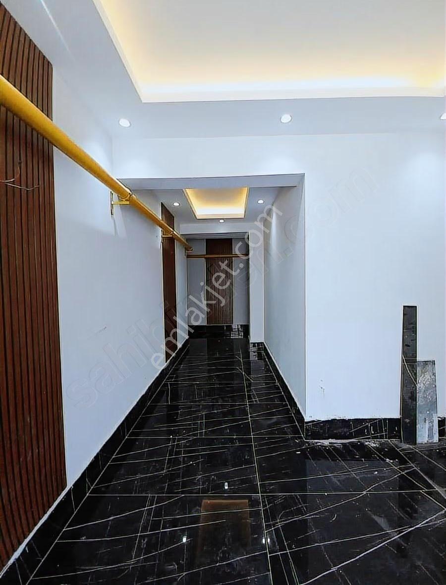 Kültür Emlaktan Fuara Yakın Eşyalı Satılık Arakat Daire - Görsel 19