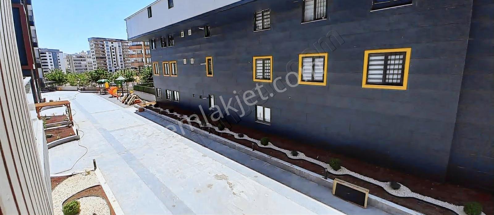 Kültür Emlaktan Site İçersinde 2+1 Havuzlu,kapalı Otoparklı Lüks - Görsel 30