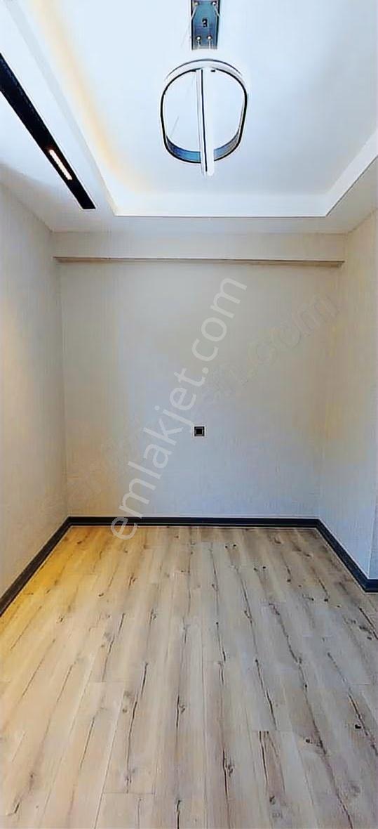 Kültür Emlaktan Site İçersinde 2+1 Havuzlu,kapalı Otoparklı Lüks - Görsel 23