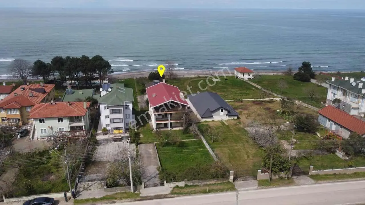 Denize Sıfır Arsa İçinde Satılık Tripleks Vılla - Görsel 3