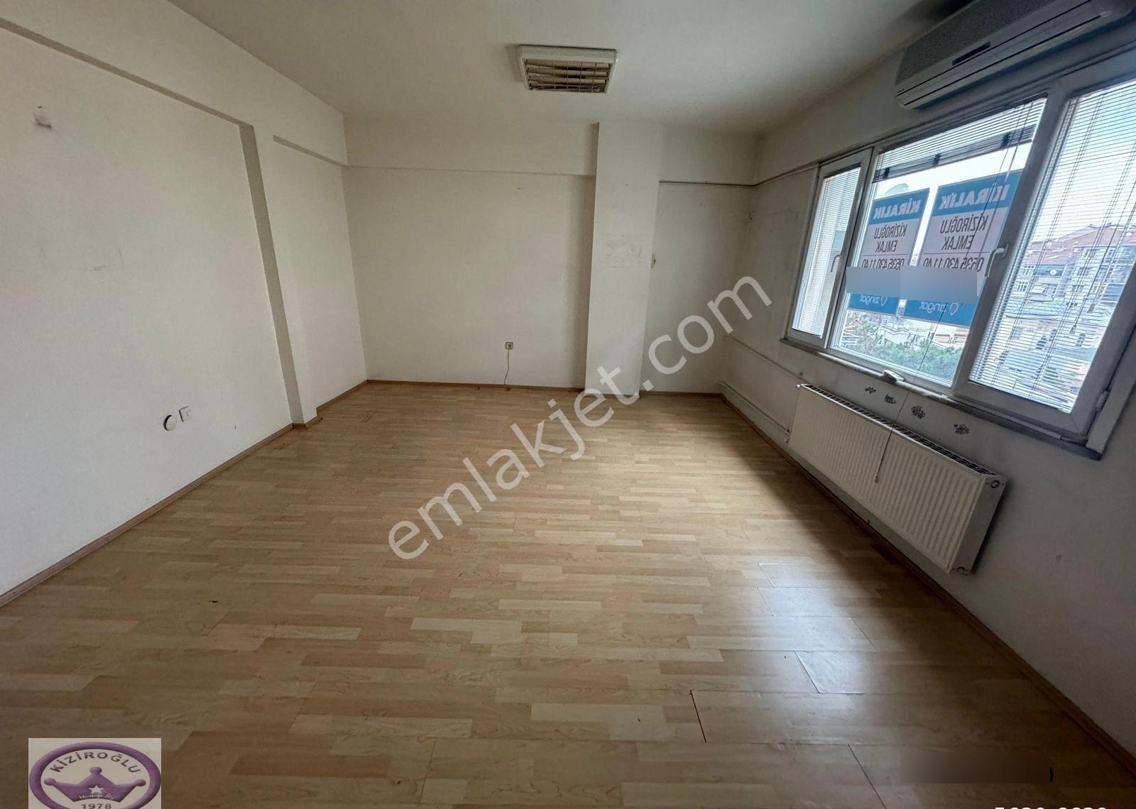 Acil!merkezde İşmerkezinde 30m2 Otoparklı İşyeri-ofis - Görsel 13