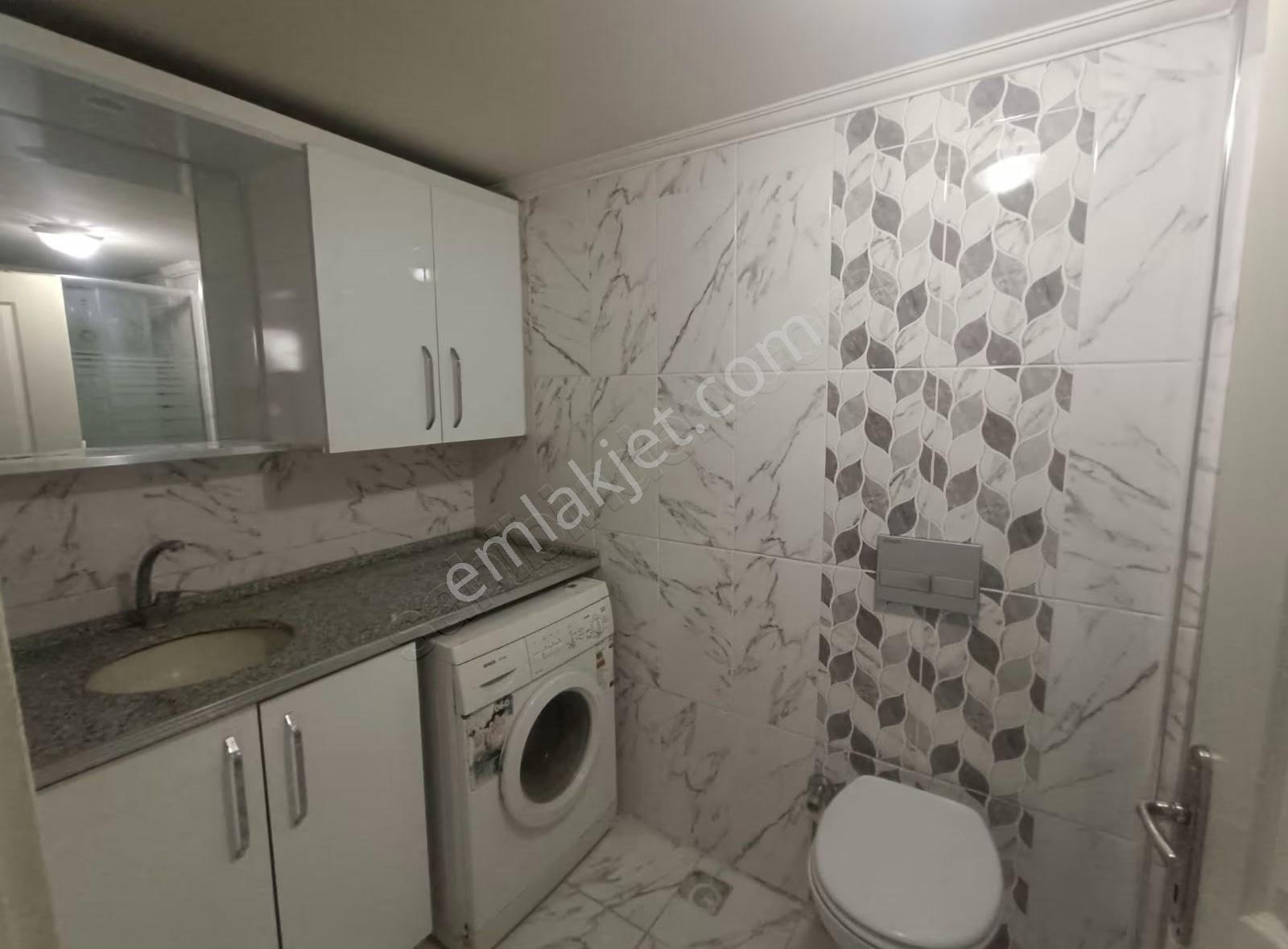 Acısu Caddesi'nde 1+1 Eşyalı Kiralık Daire - Görsel 18