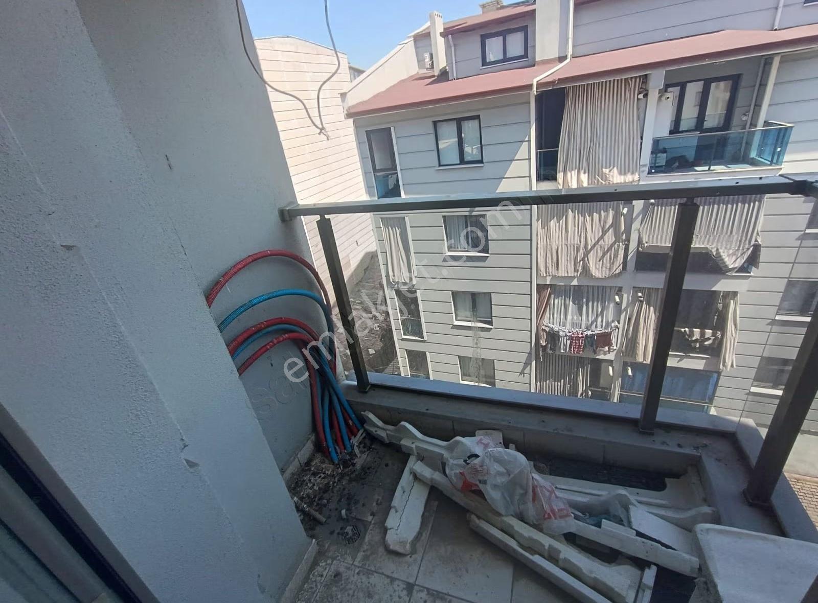 Acısu Caddesi'nde 1+1 Eşyalı Kiralık Daire - Görsel 16