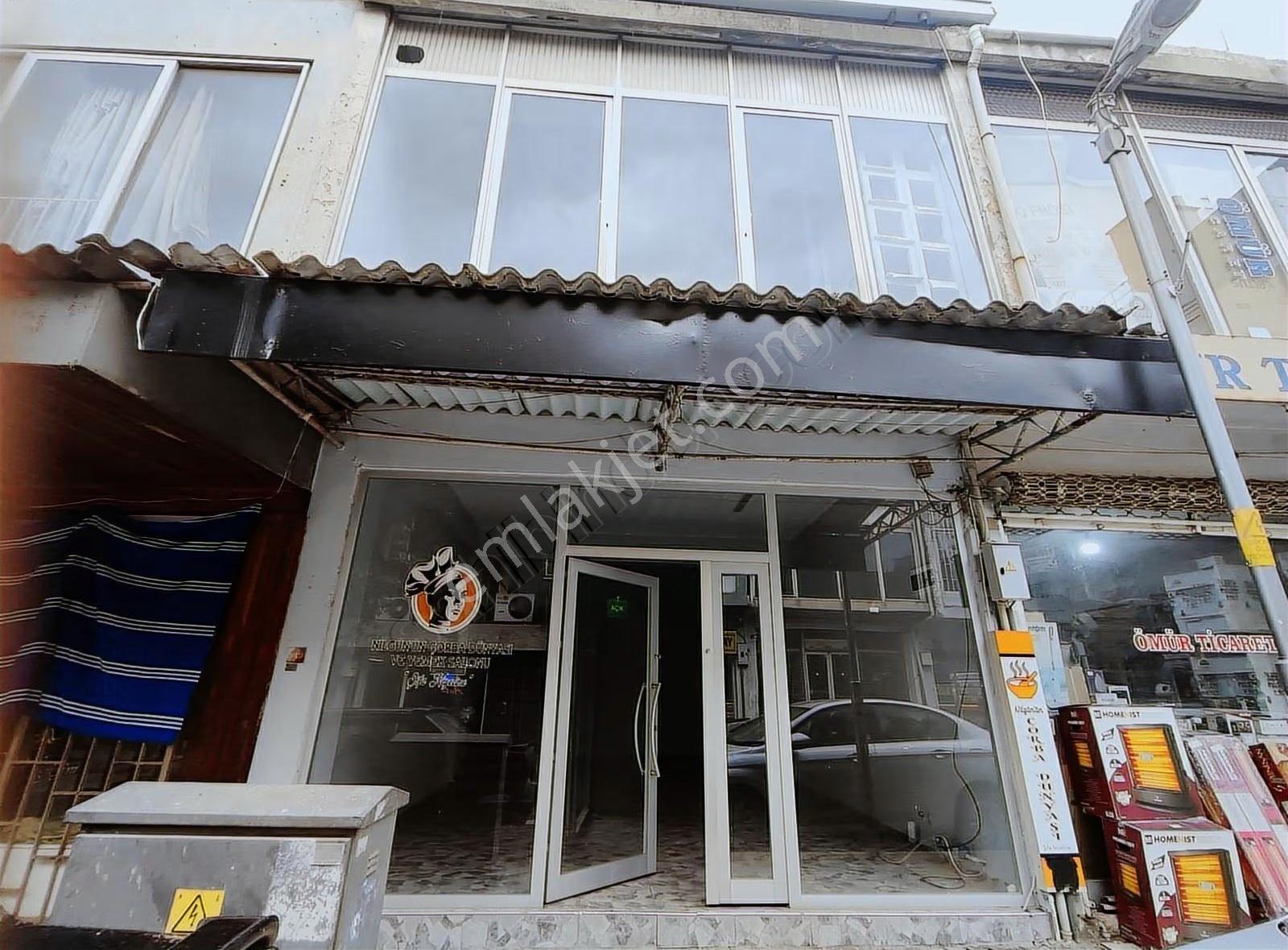 Belediye Caddesi'nde 2 Katlı Kiralık Dükkan - Görsel 4