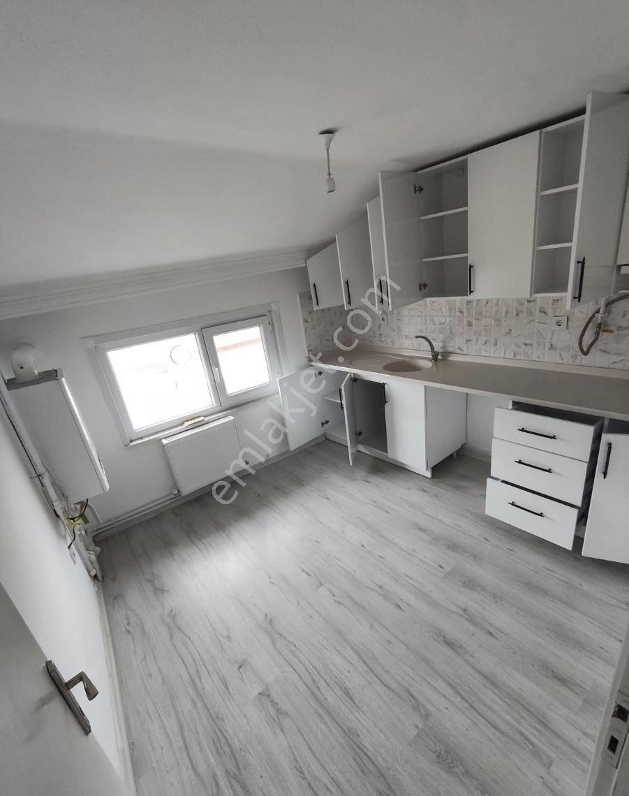 Karasu Çarşı Merkezde Kiralık Daireler - Görsel 21