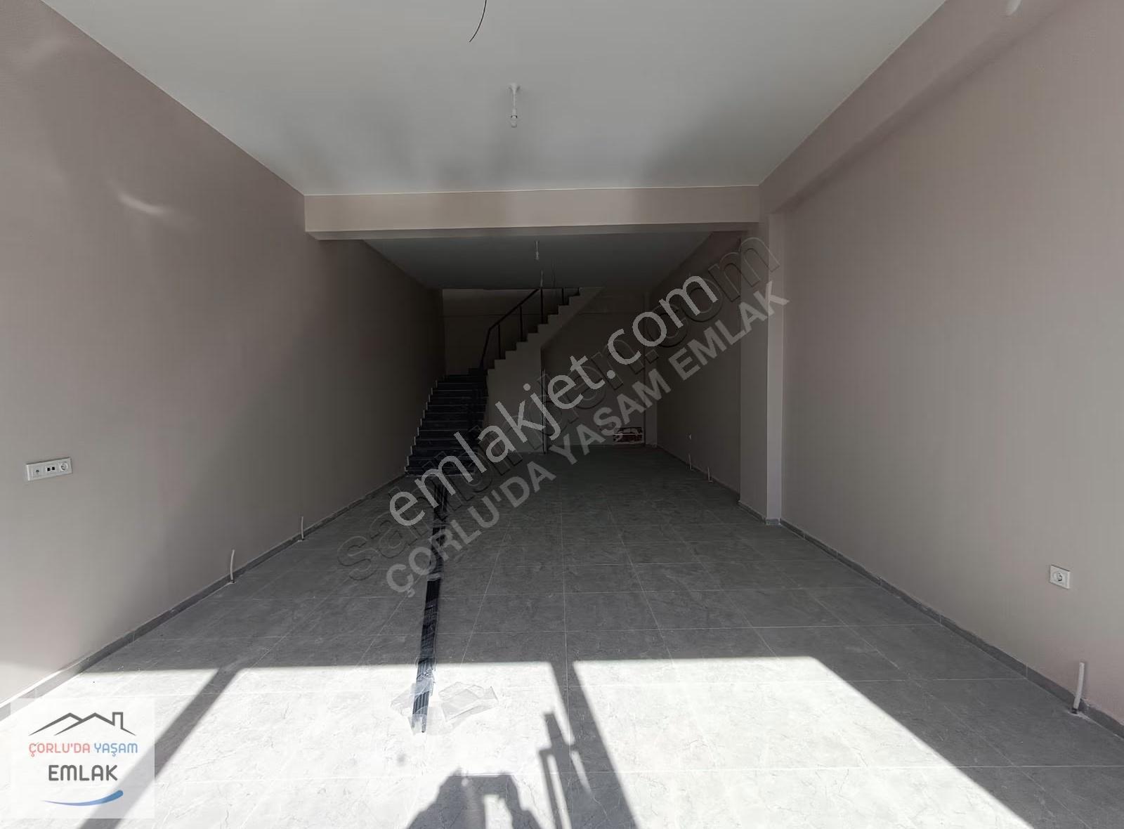 Çerkezköy'de Satılık 150m² Ticari Dükkan - Görsel 8