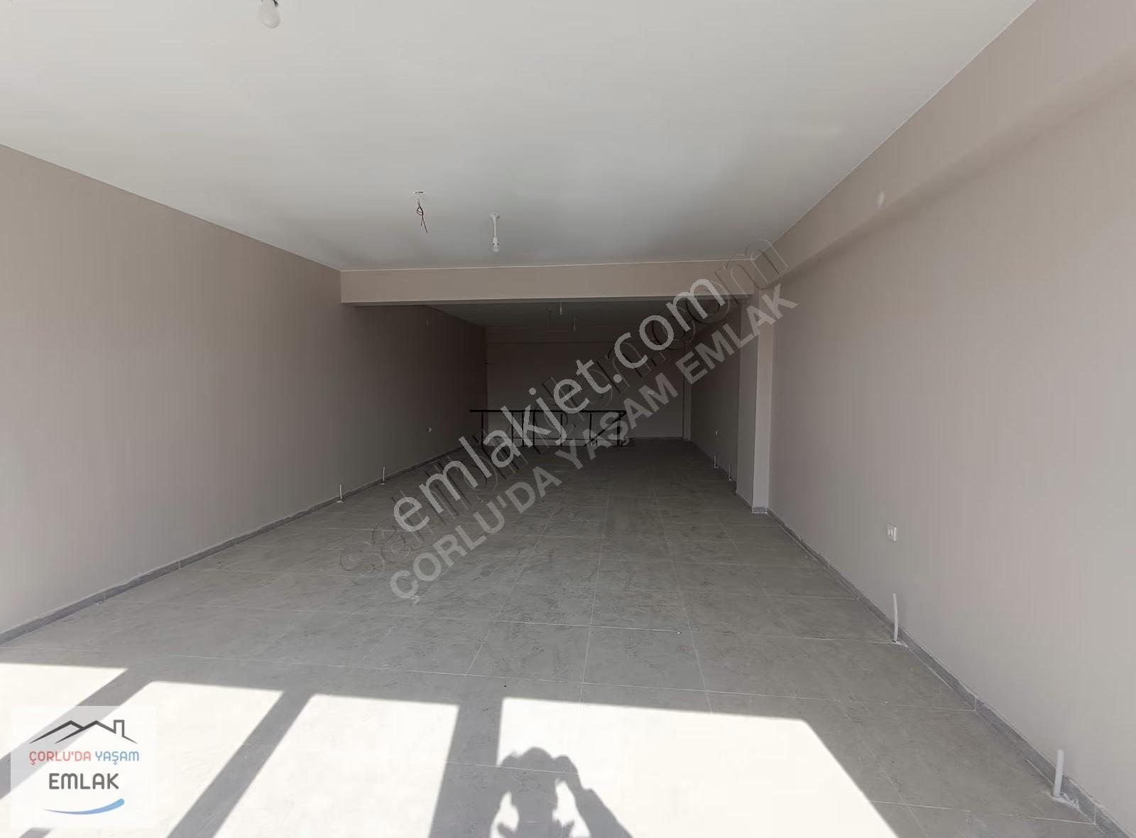 Çerkezköy'de Kiralık 150m² Ticari Dükkan - Görsel 3