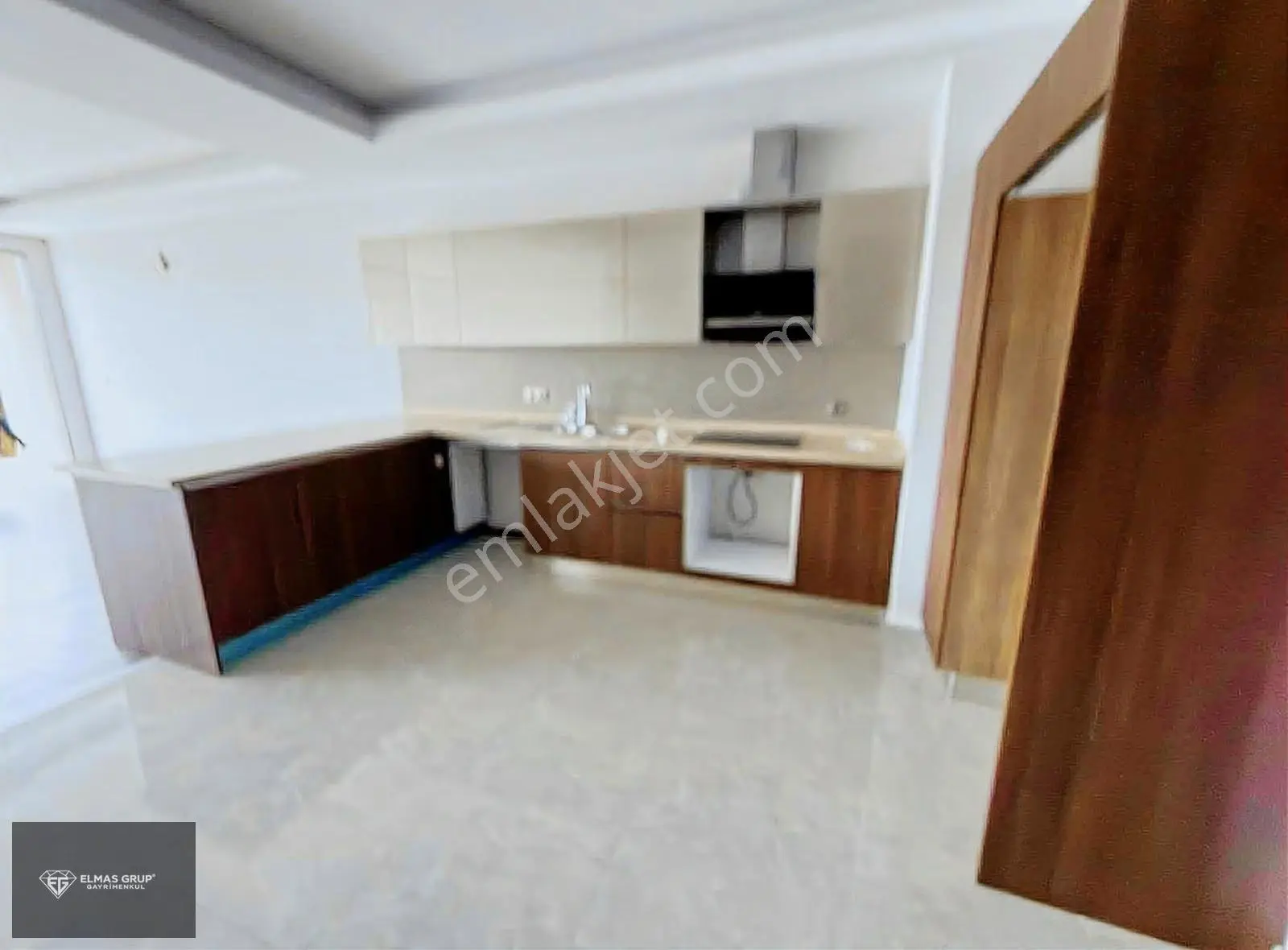 Serdivan Gölbaşı Konaklarında Kiralık 2+1 Müstakil Bahçe Katı - Görsel 4