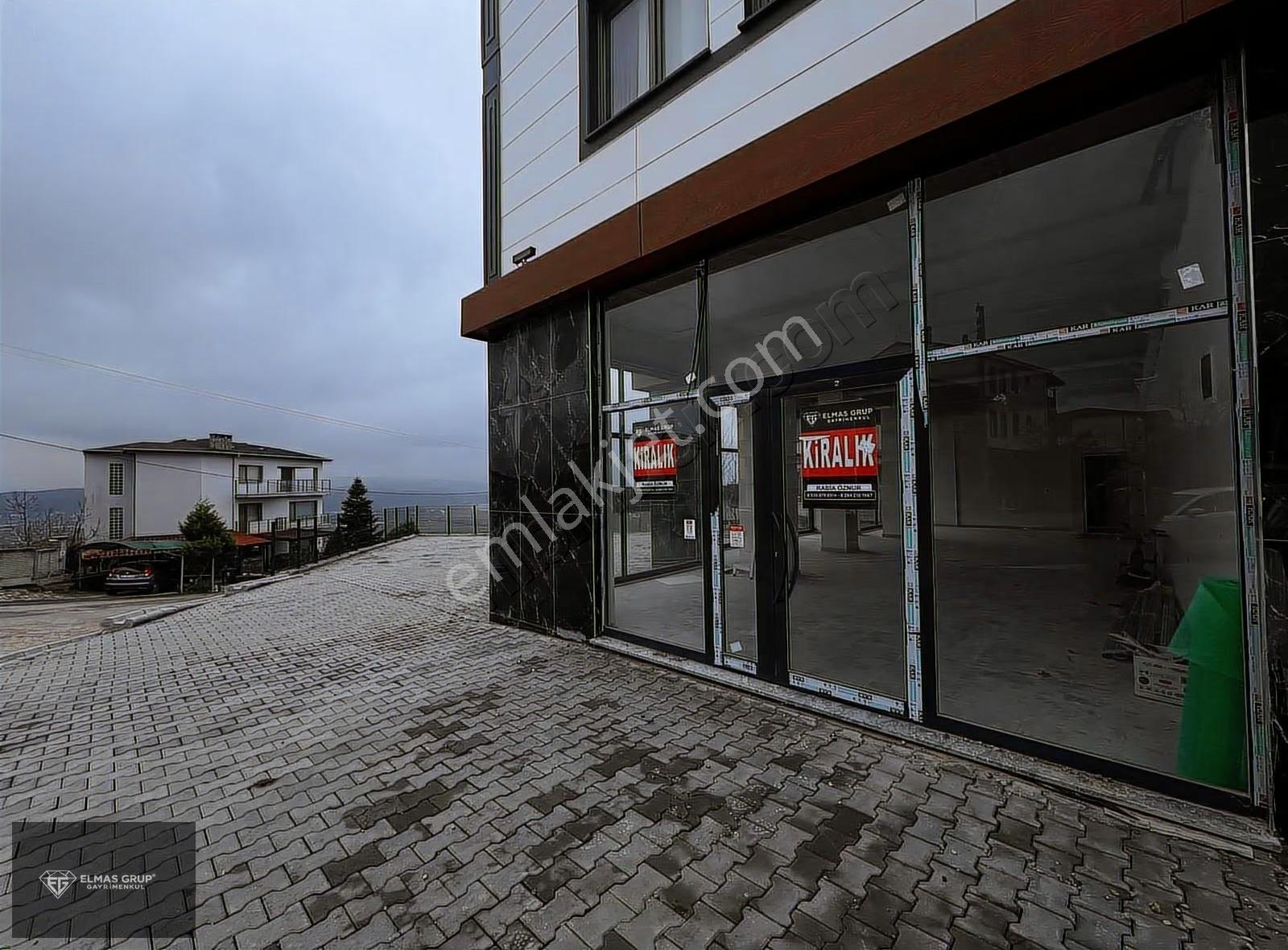 Serdivanda Göl Manzaralı Geniş Vitrinli Kiralık Dükkan - Görsel 3